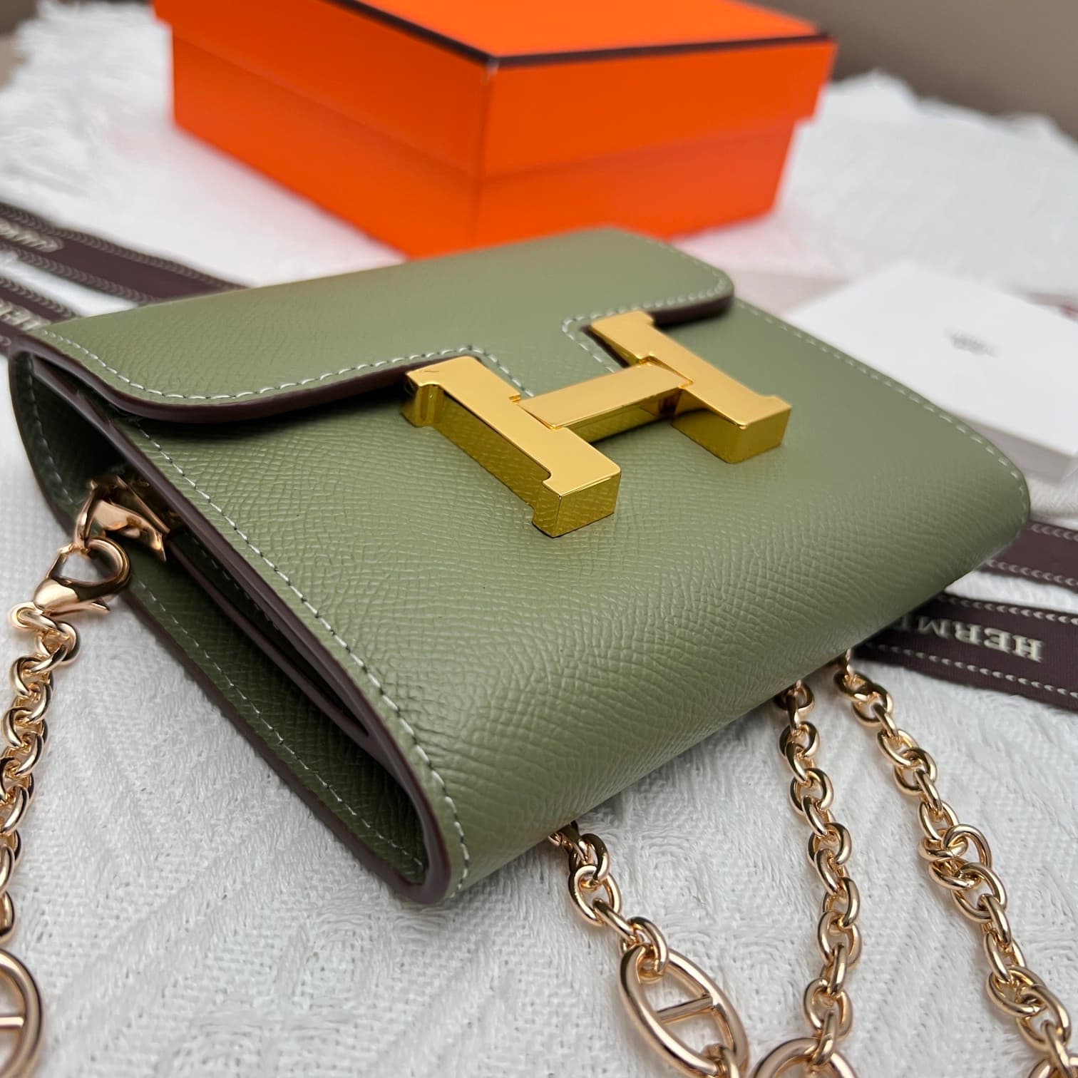 Hermes Black Product 537-1