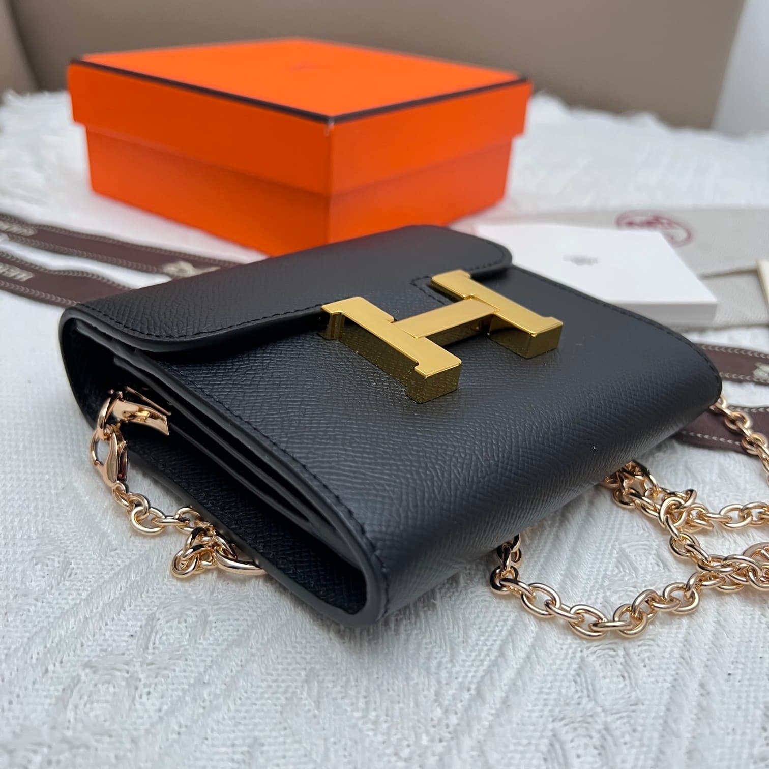 Hermes Black Product 537-1