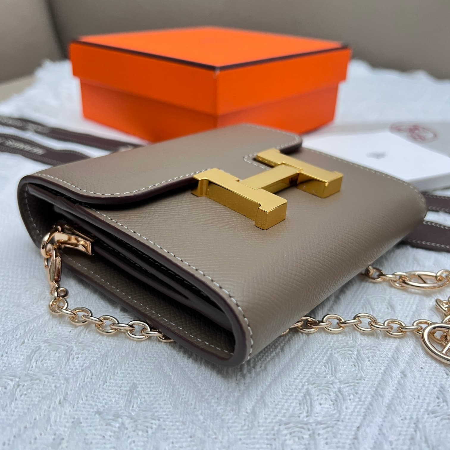 Hermes Black Product 537-1