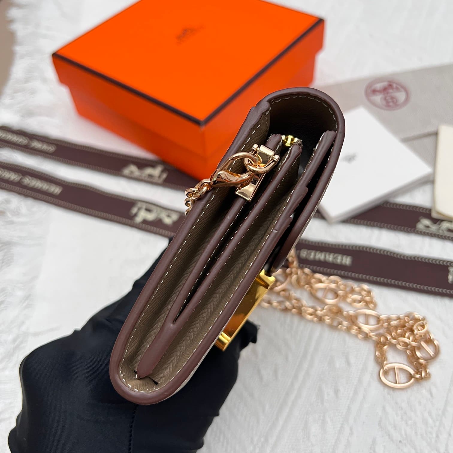 Hermes Black Product 537-1