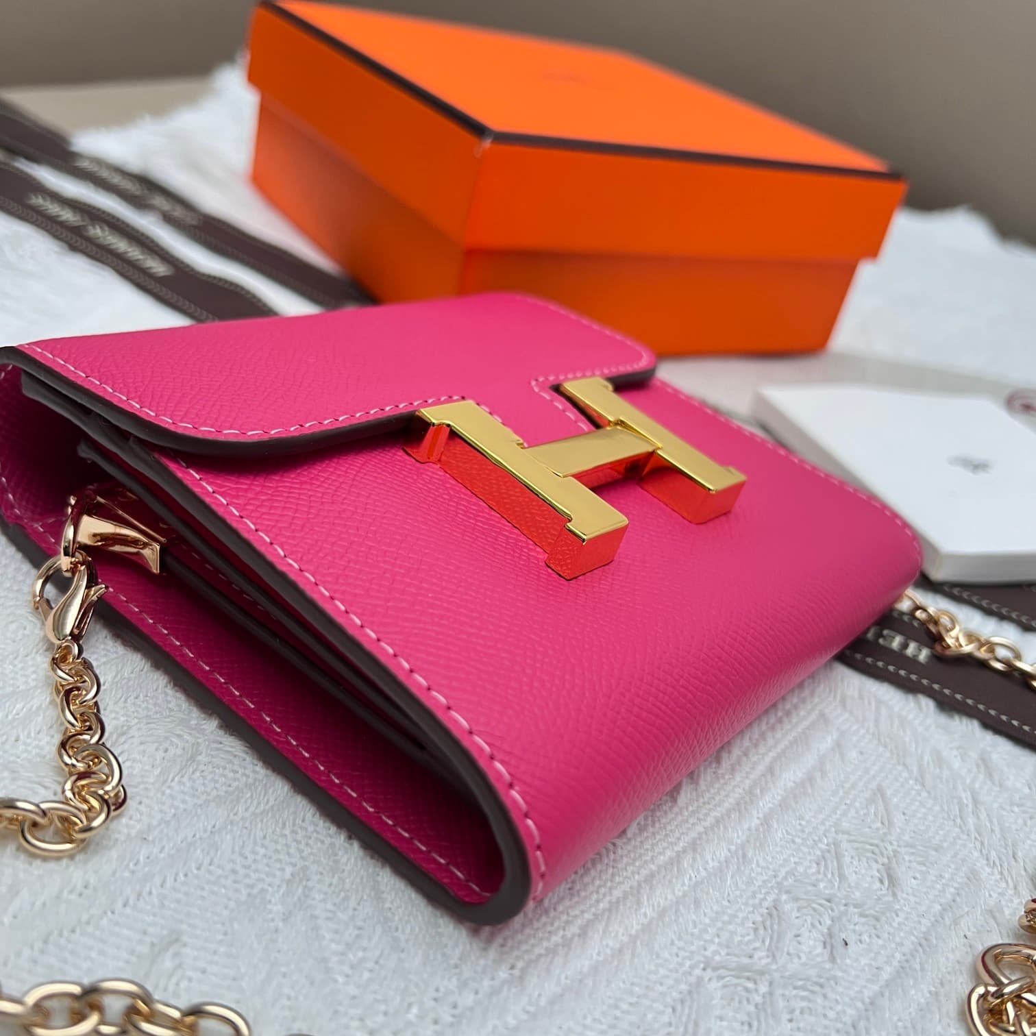 Hermes Black Product 537-1
