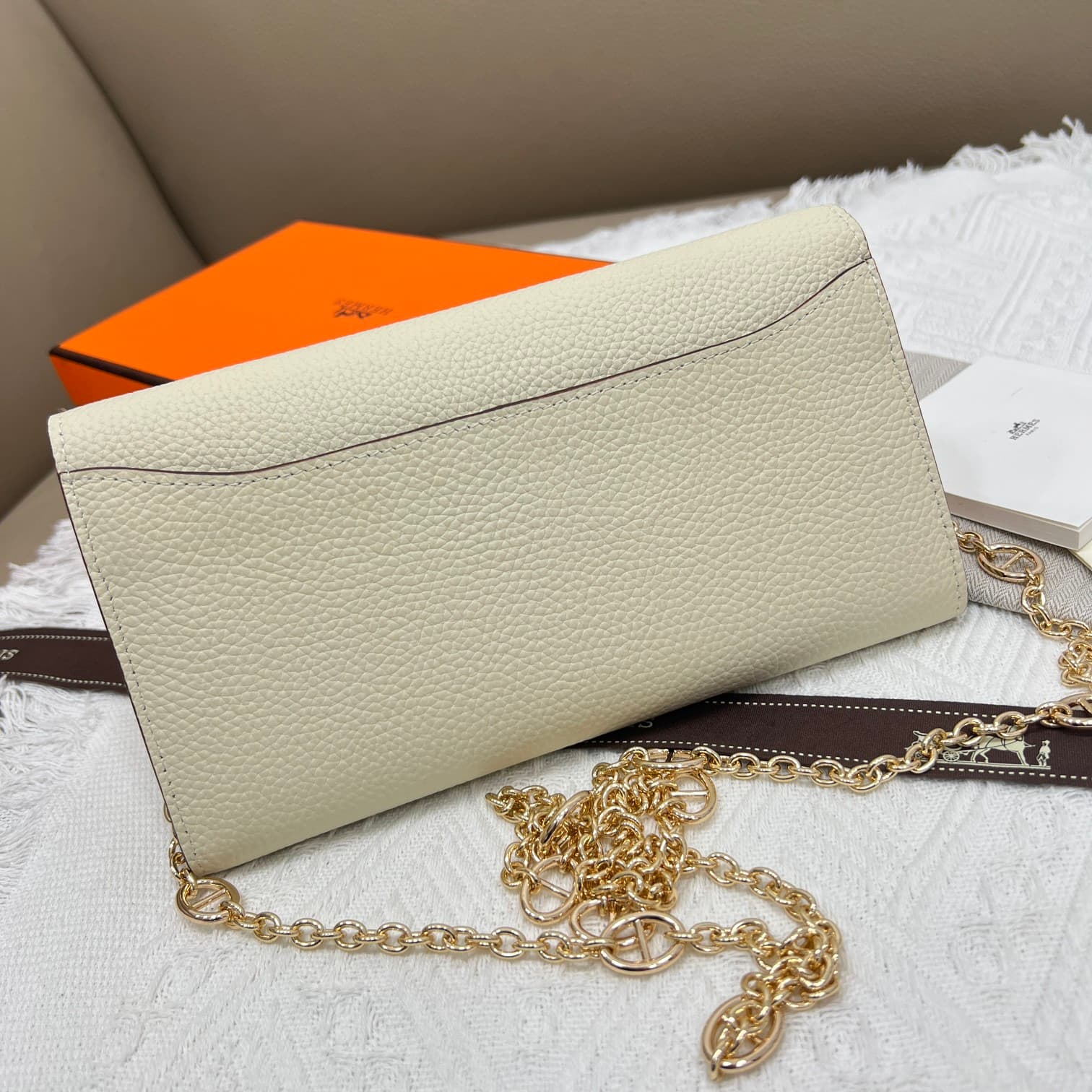 Hermes Black Product 539-1