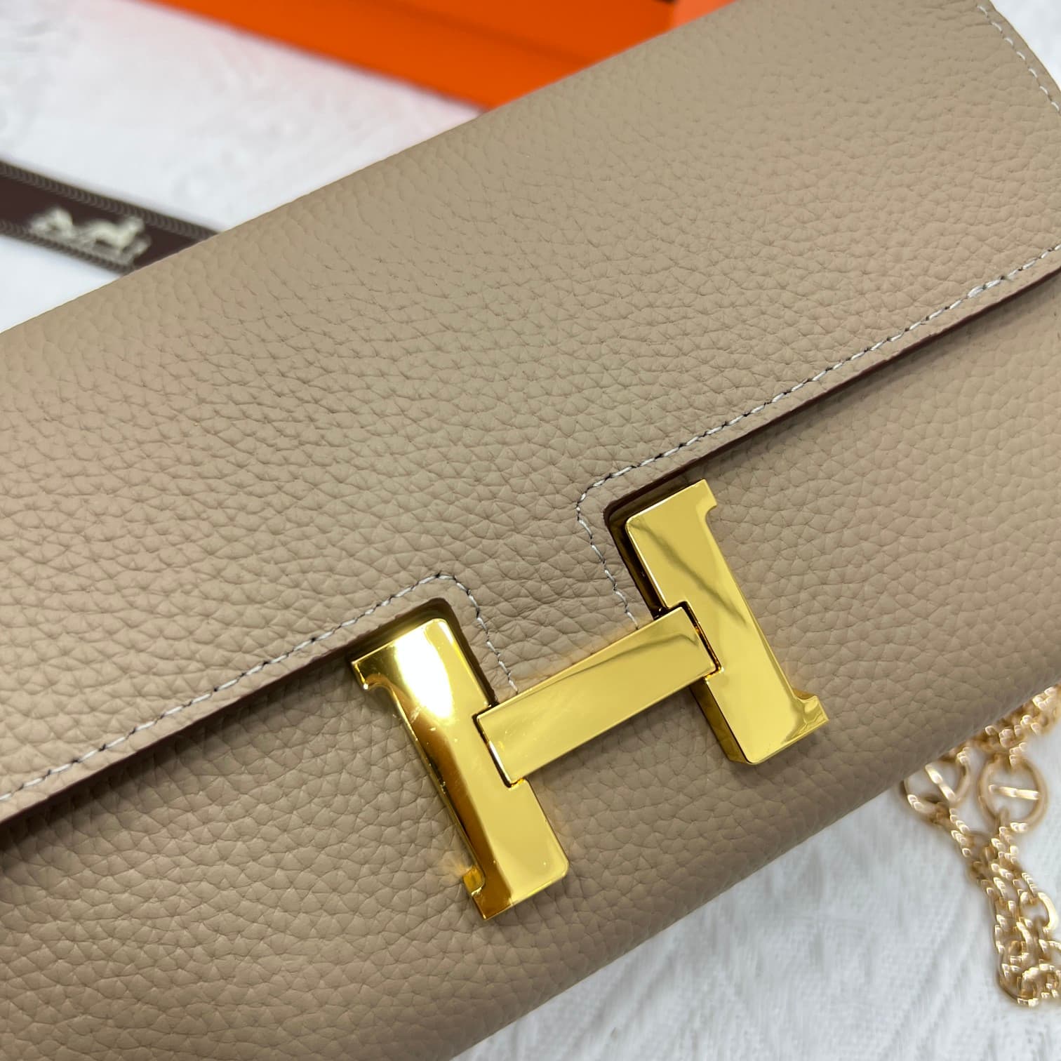 Hermes Black Product 539-1