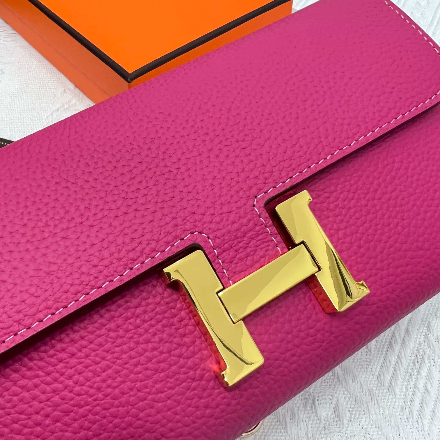 Hermes Black Product 539-1