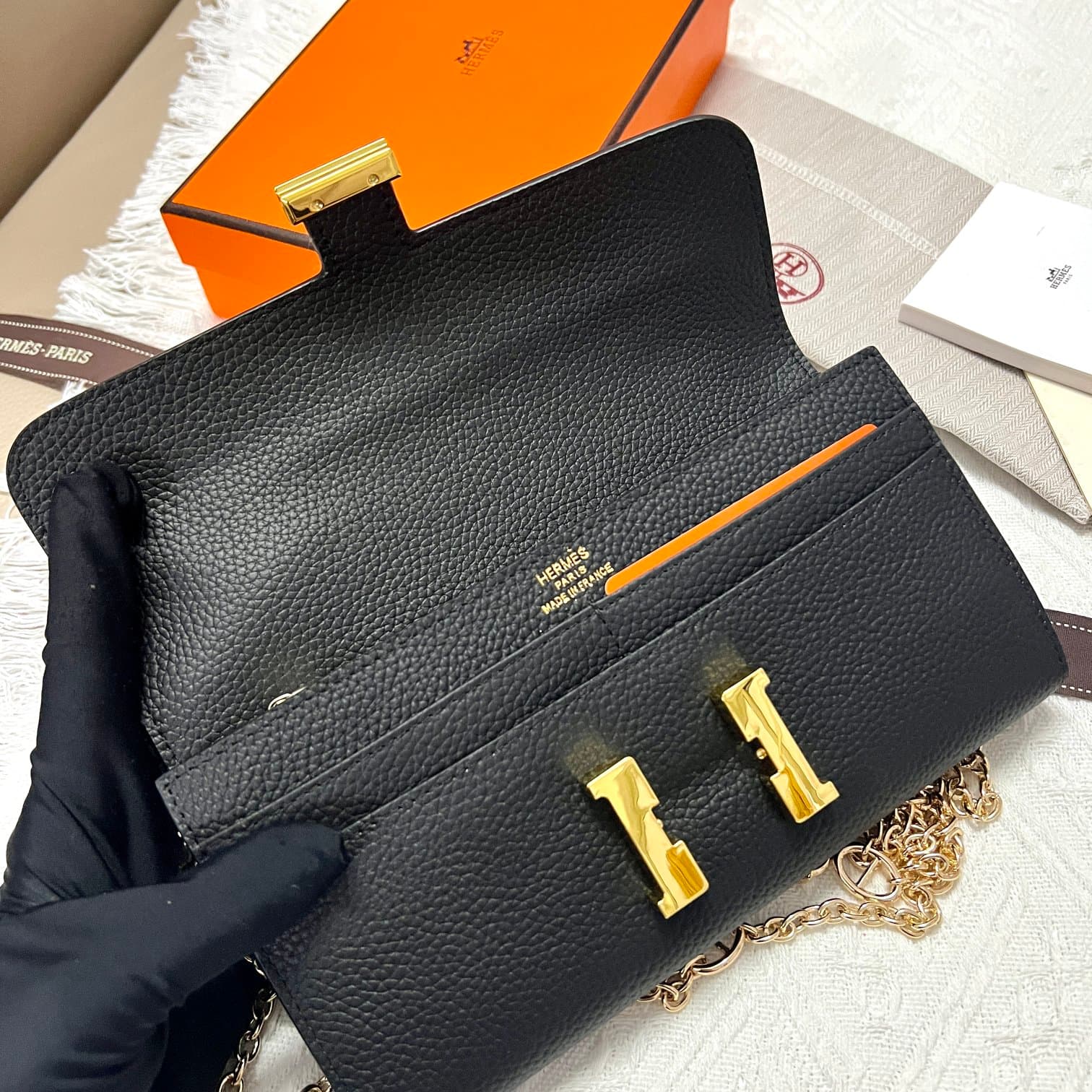 Hermes Black Product 539-1