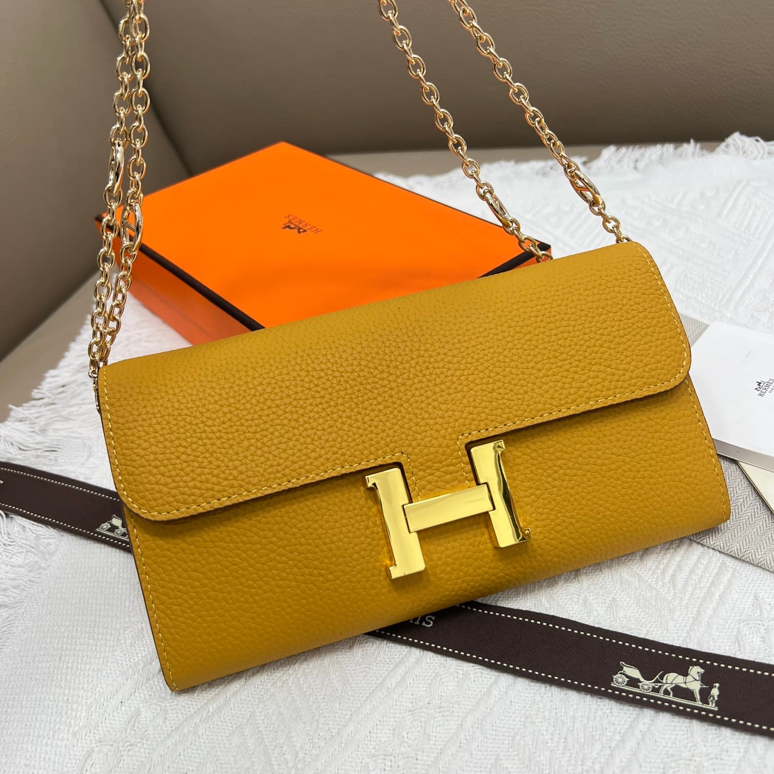 Hermes Black Product 539-1