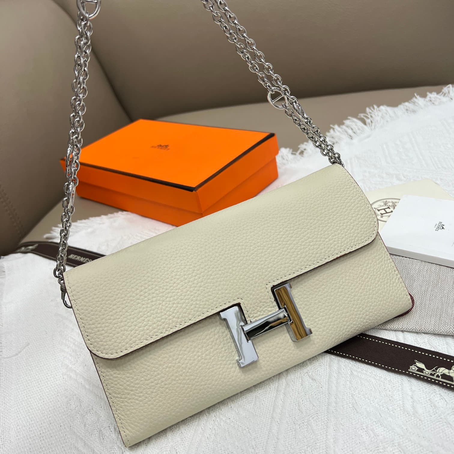 Hermes Black Product 539-1