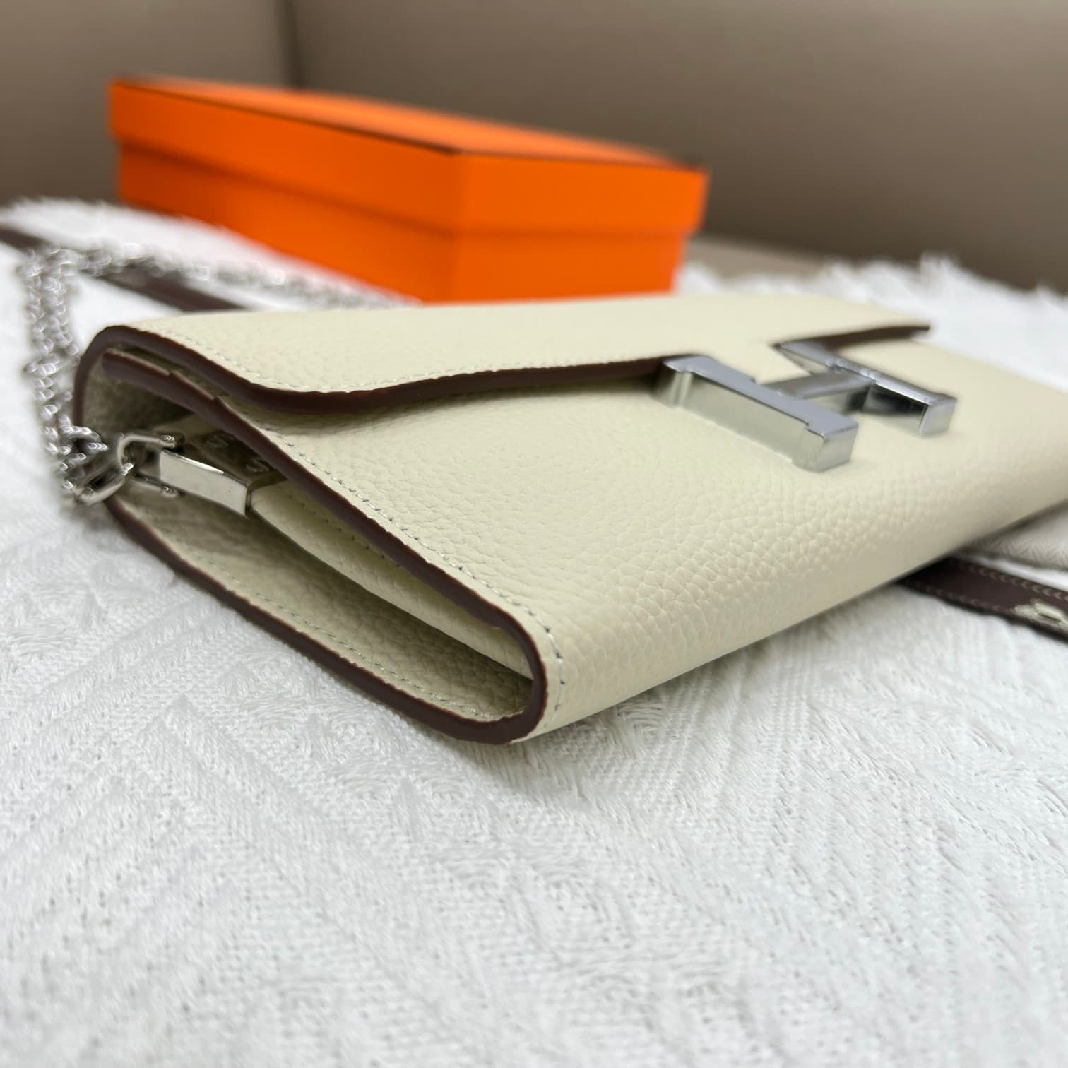 Hermes Black Product 539-1