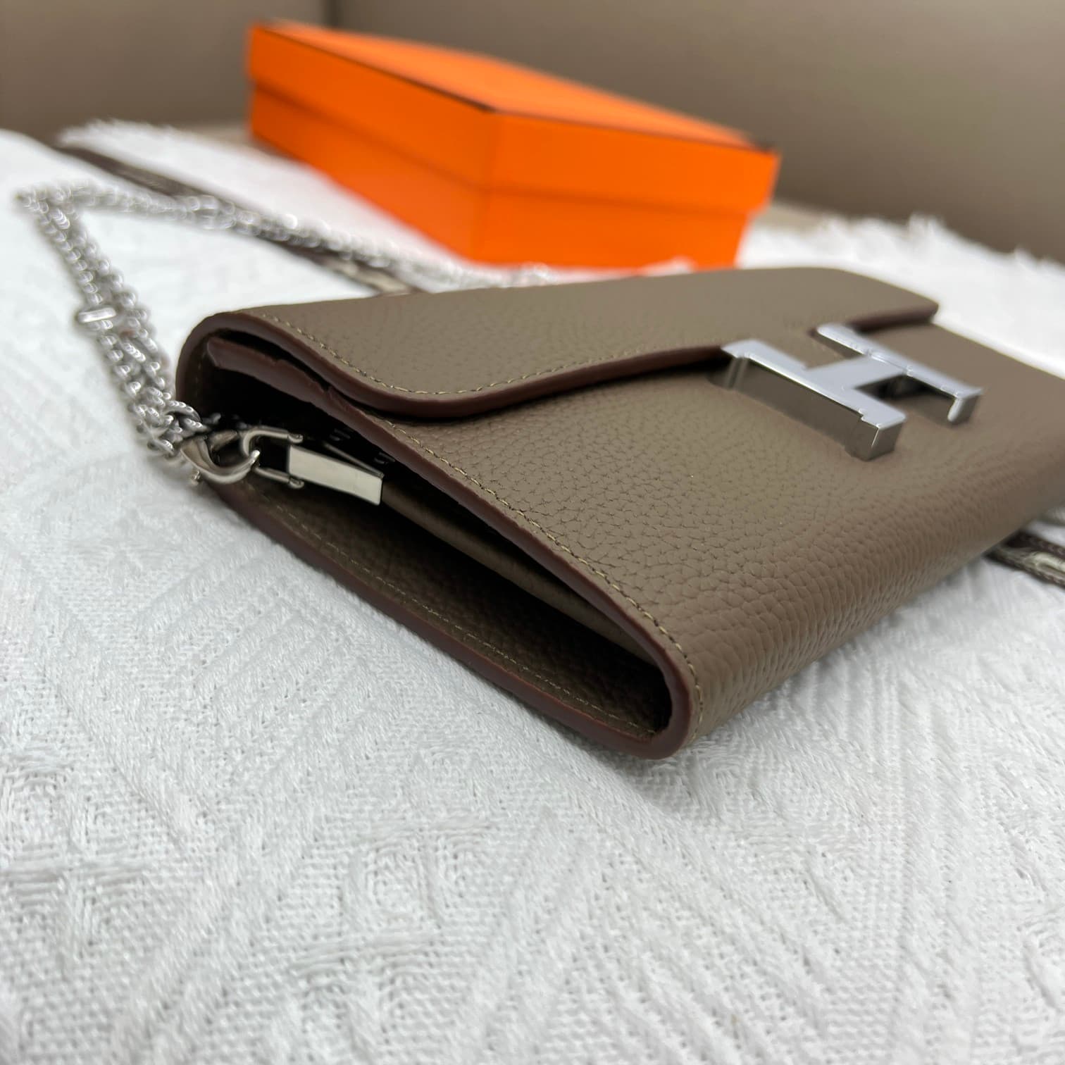 Hermes Black Product 539-1
