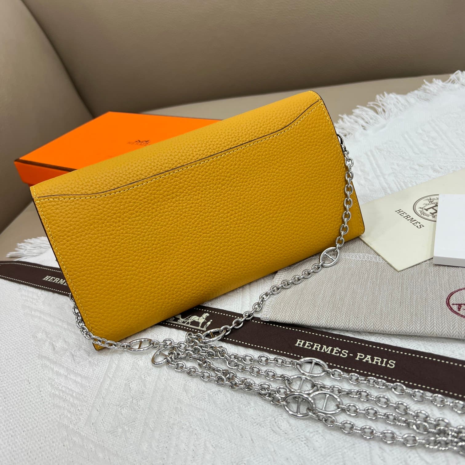 Hermes Black Product 539-1