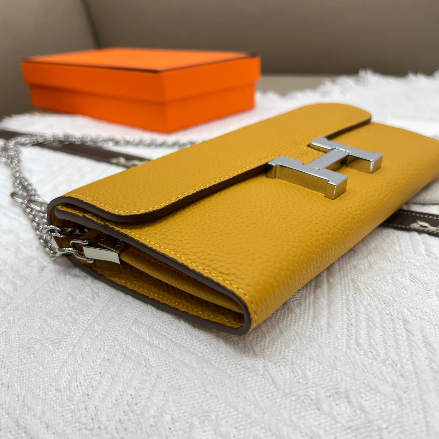 Hermes Black Product 539-1