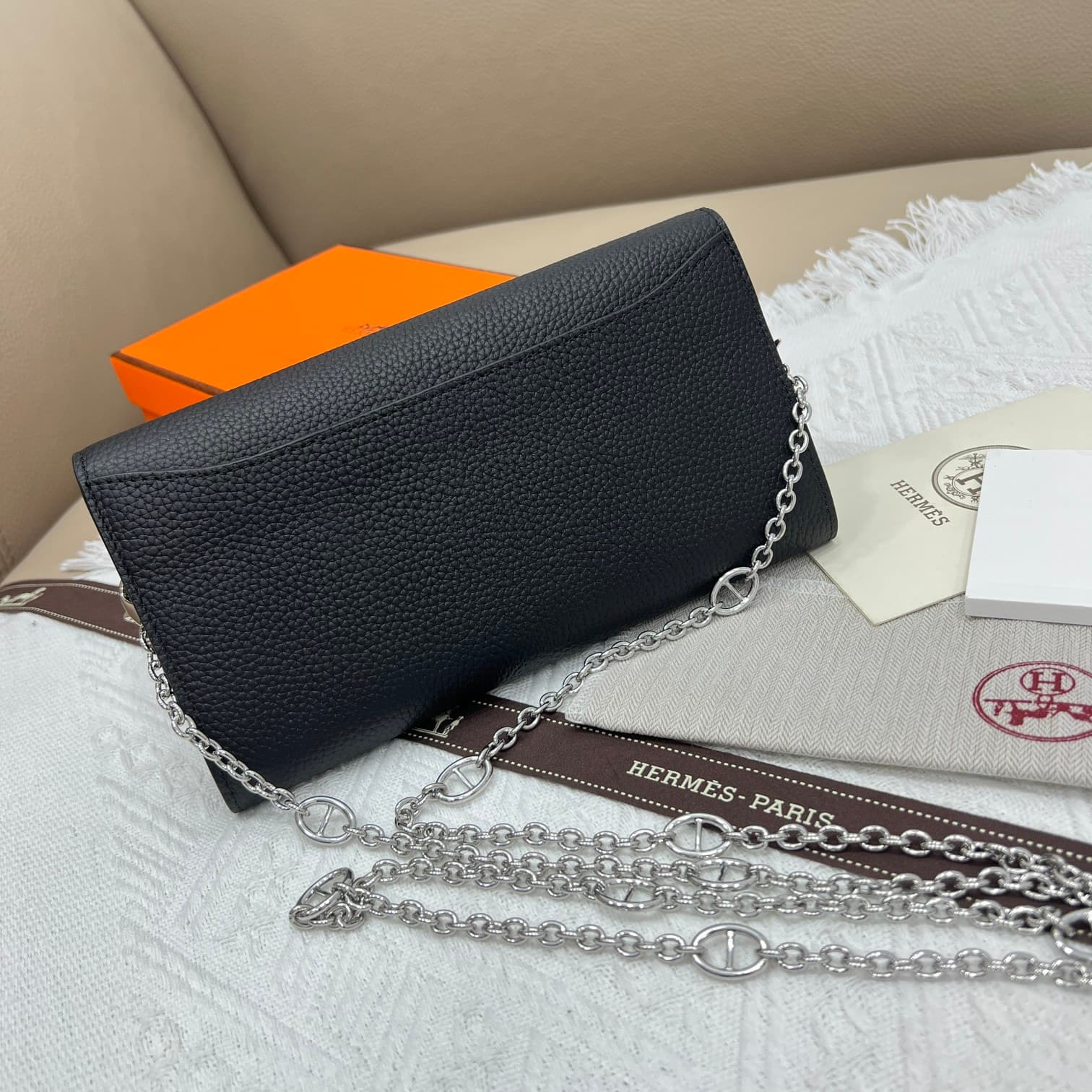 Hermes Black Product 539-1