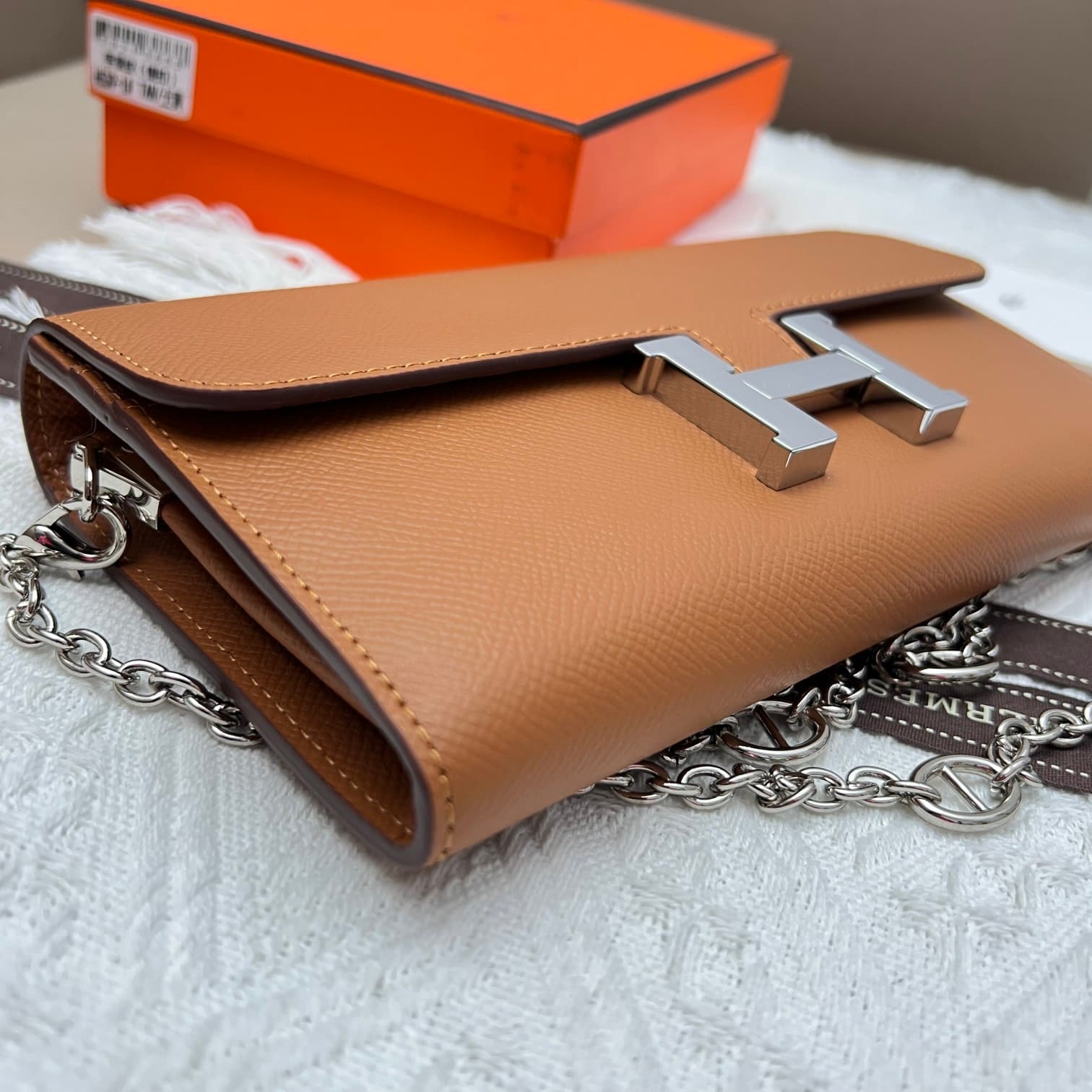 Hermes Black Product