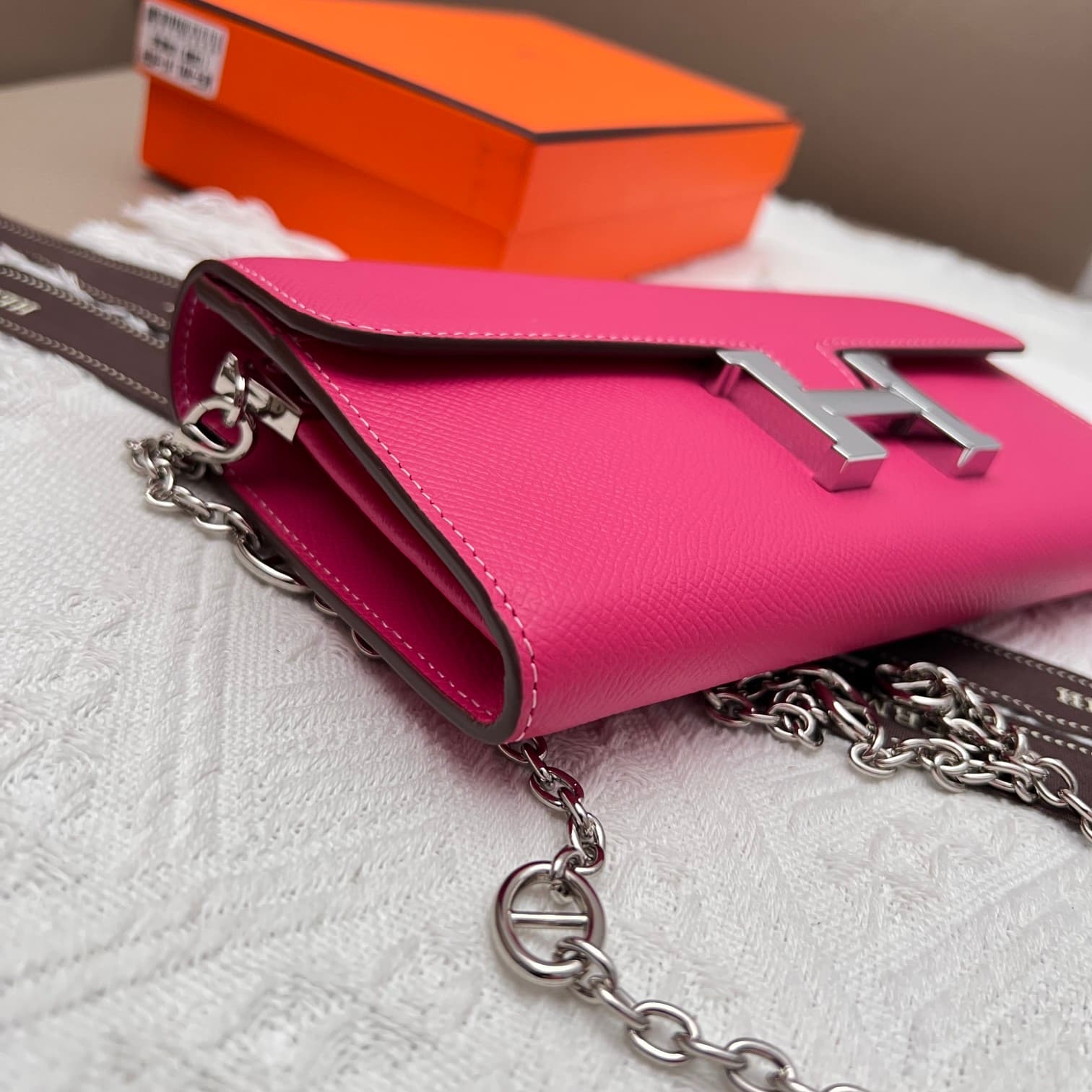 Hermes Black Product