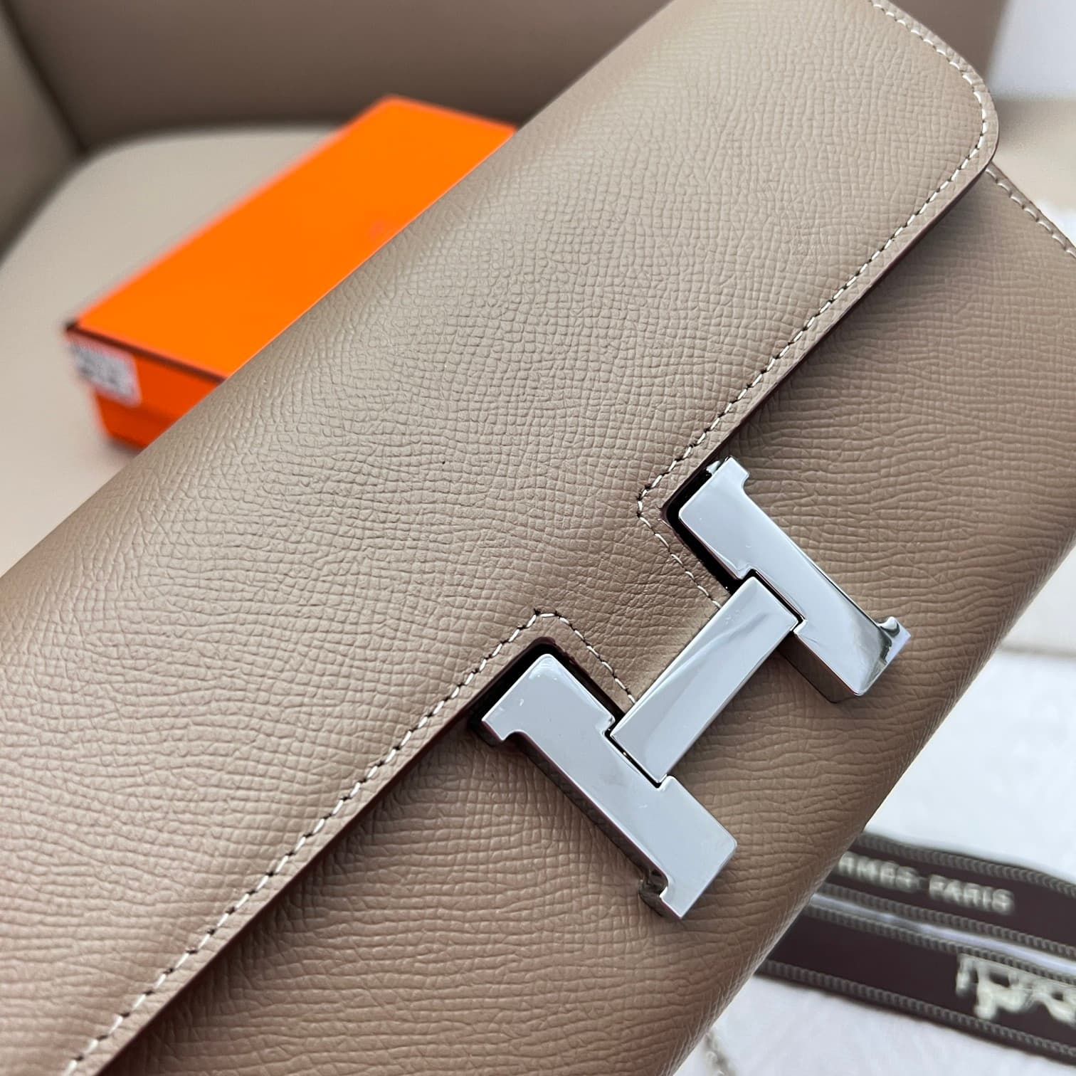 Hermes Black Product