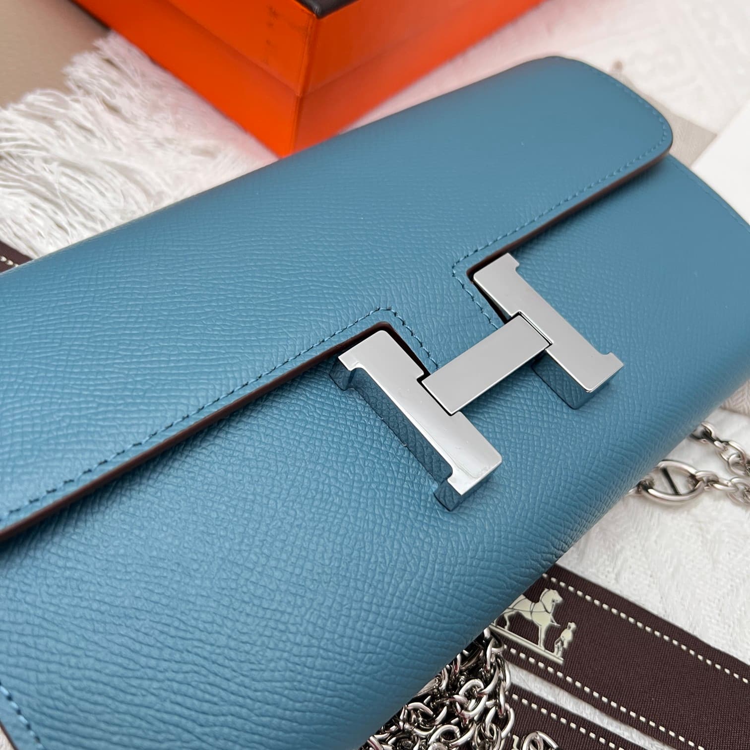 Hermes Black Product