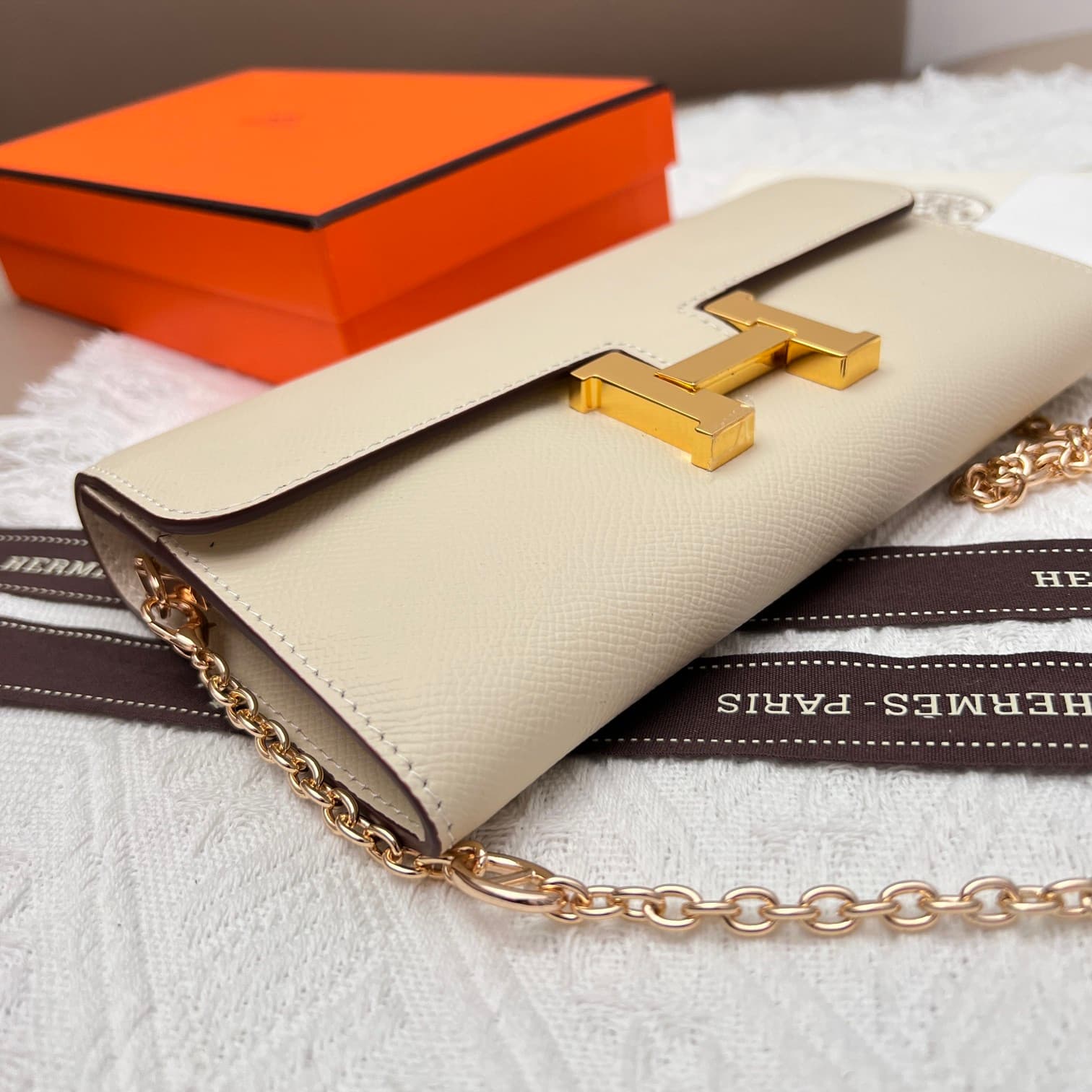 Hermes Black Product