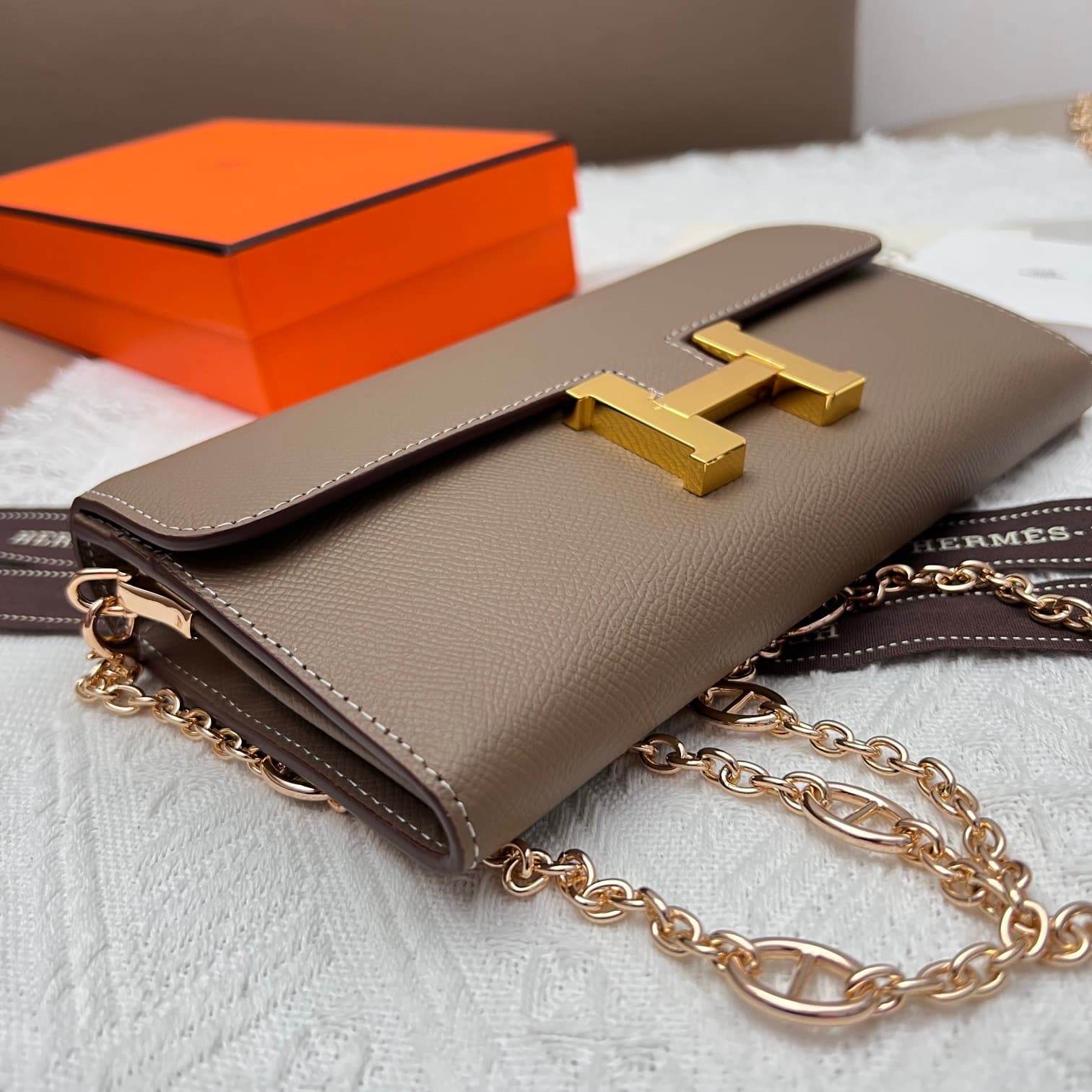Hermes Black Product