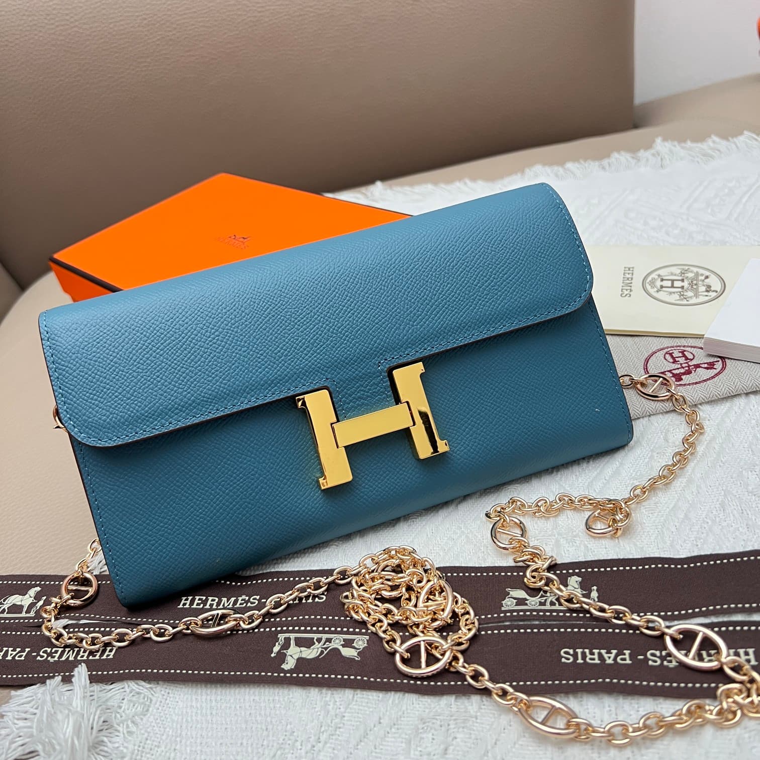 Hermes Black Product