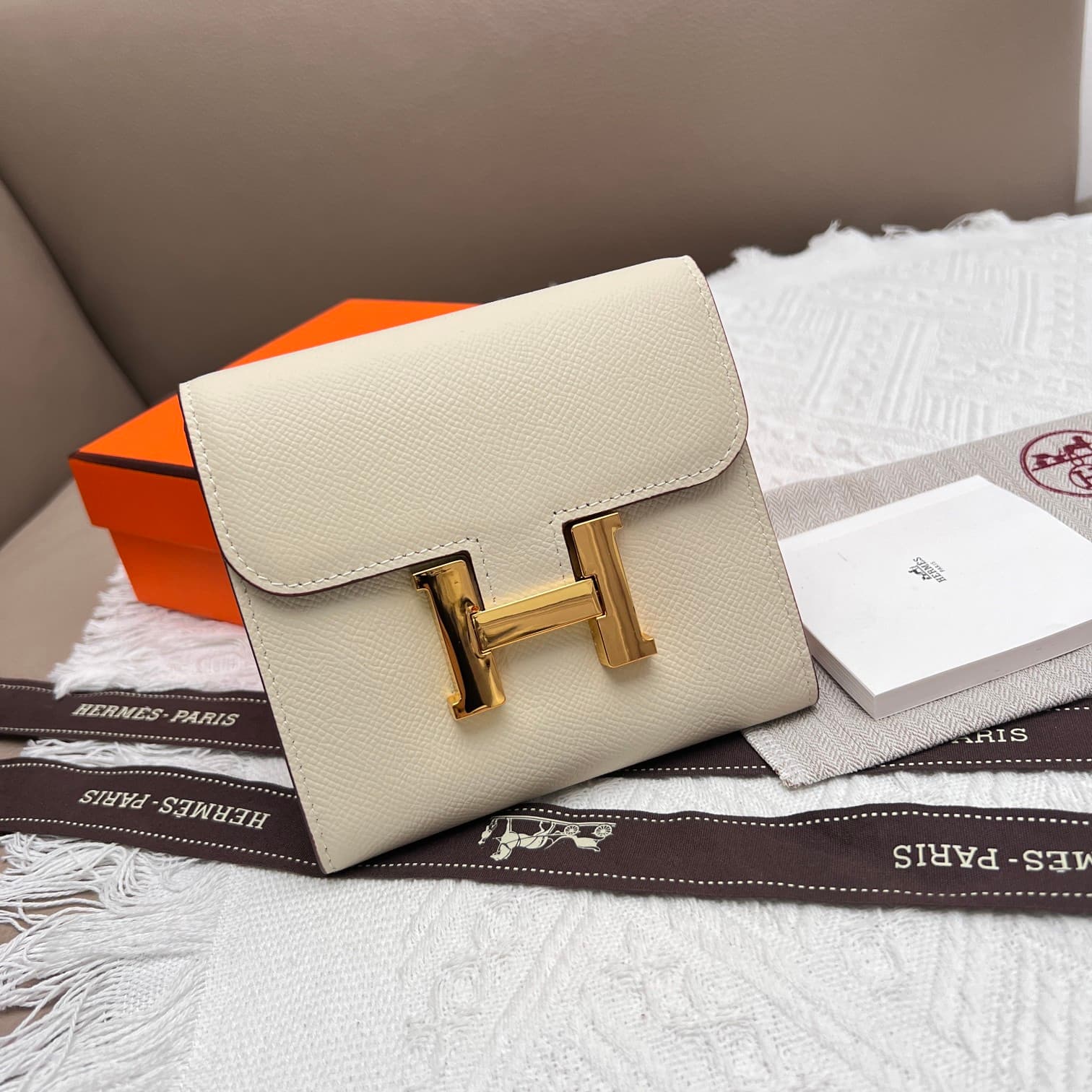 Hermes Black Accessory 537