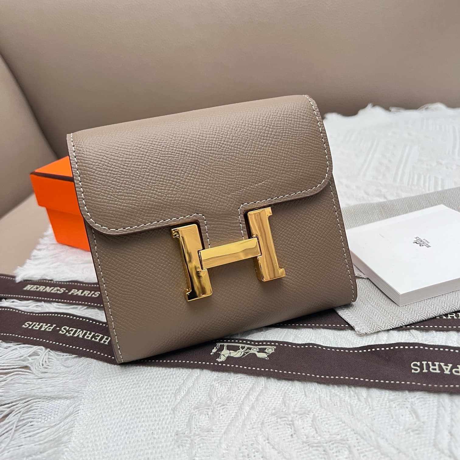 Hermes Black Accessory 537