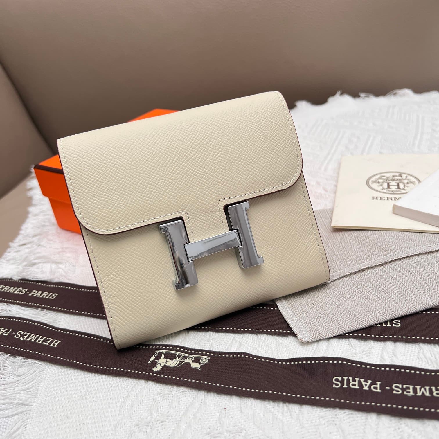 Hermes Black Accessory 537