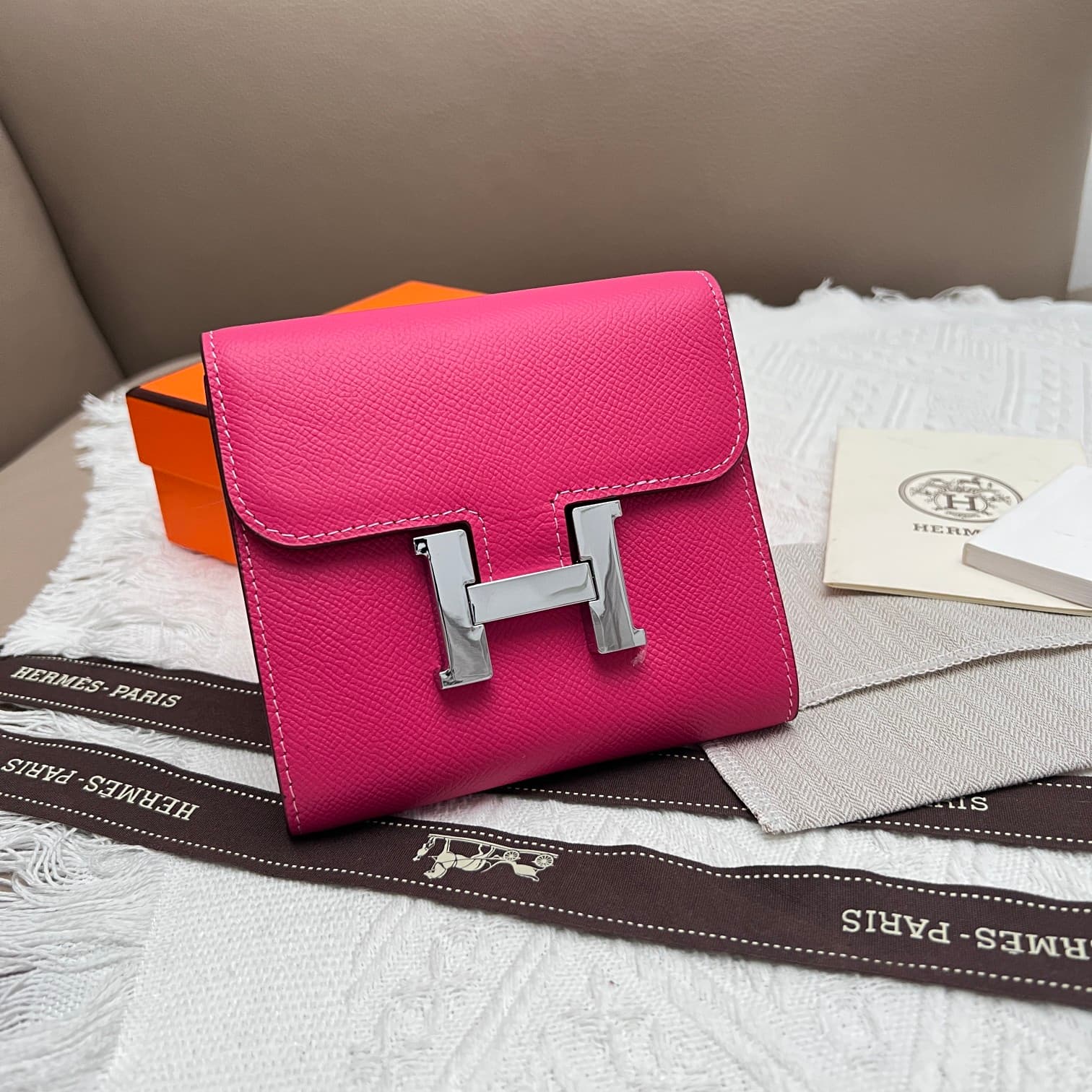 Hermes Black Accessory 537