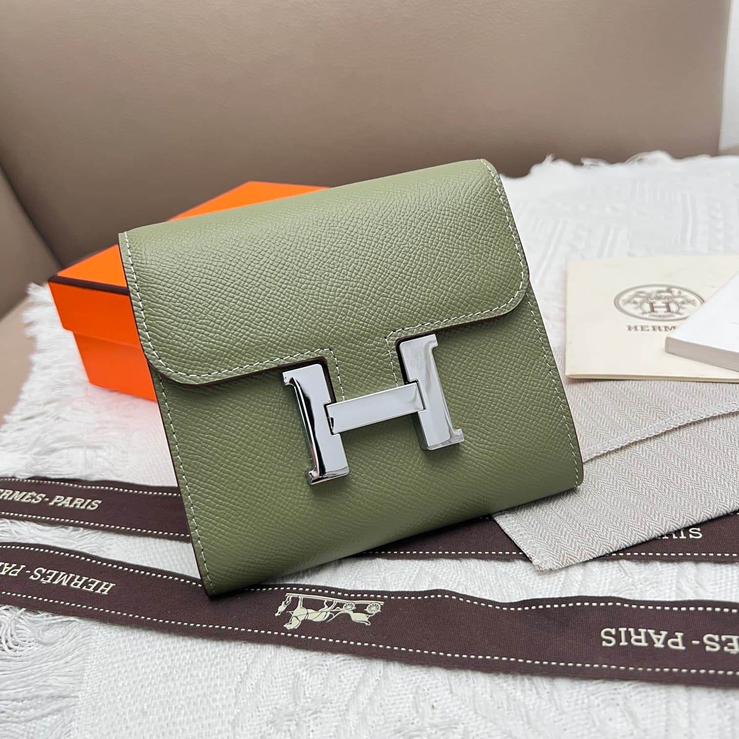 Hermes Black Accessory 537