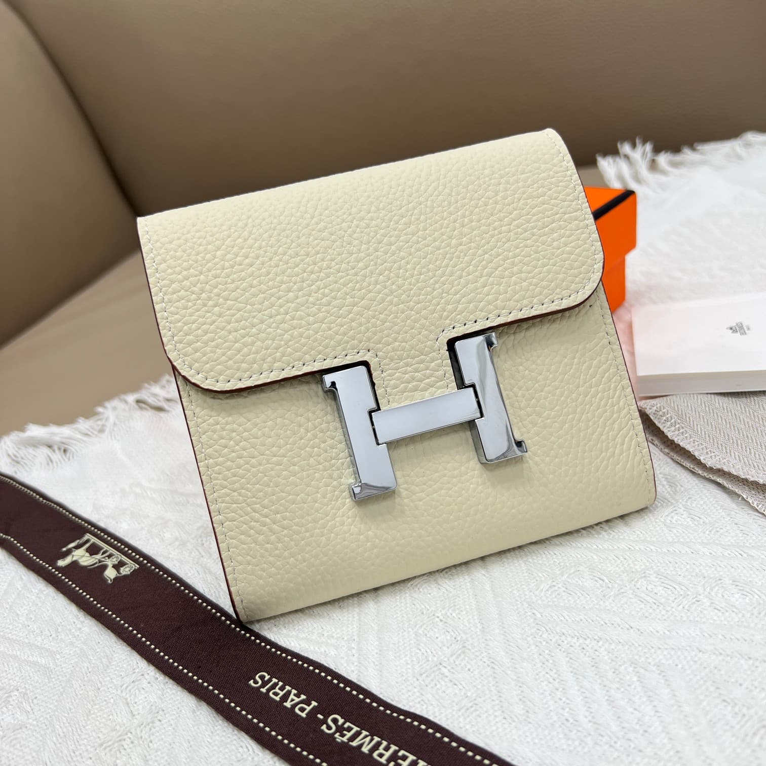 Hermes Black Accessory 537