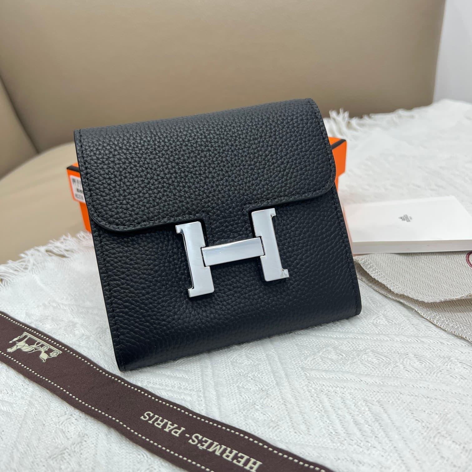 Hermes Black Accessory 537