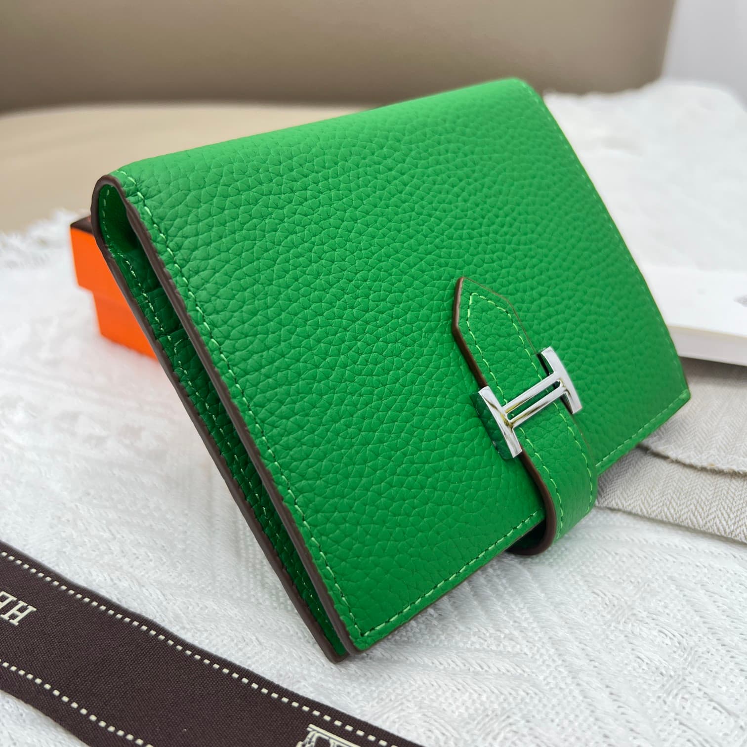 Hermes Black Product 5120