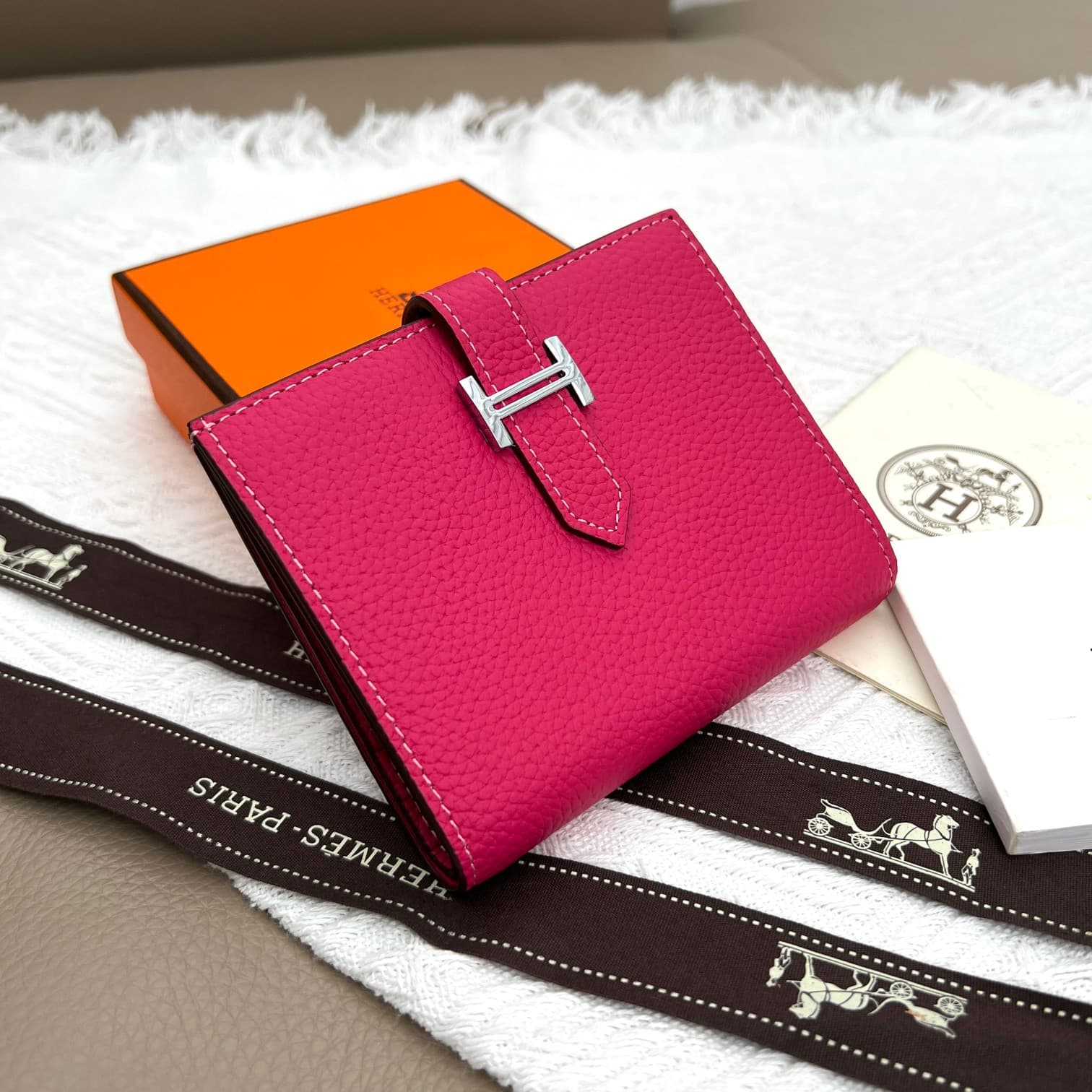 Hermes Black Product 5120