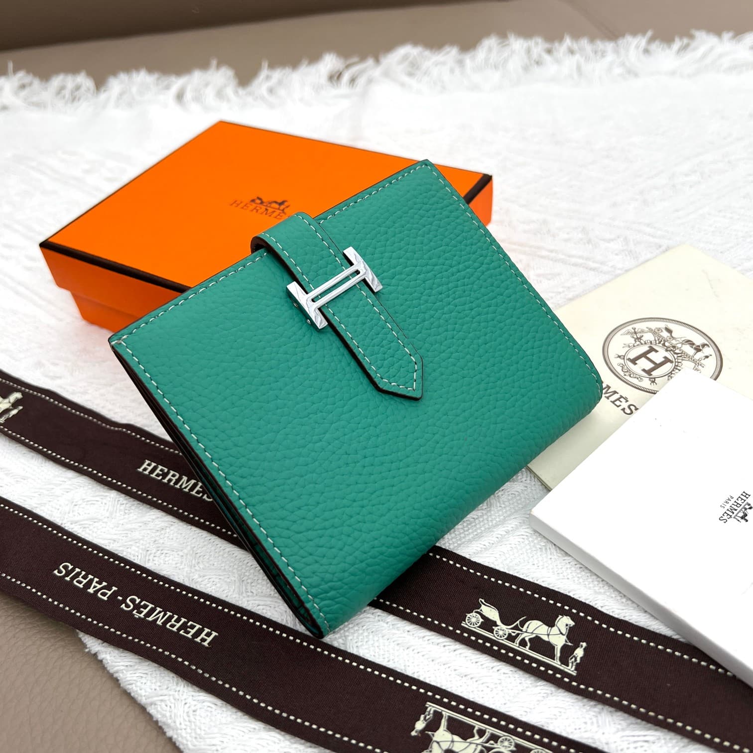 Hermes Black Product 5120