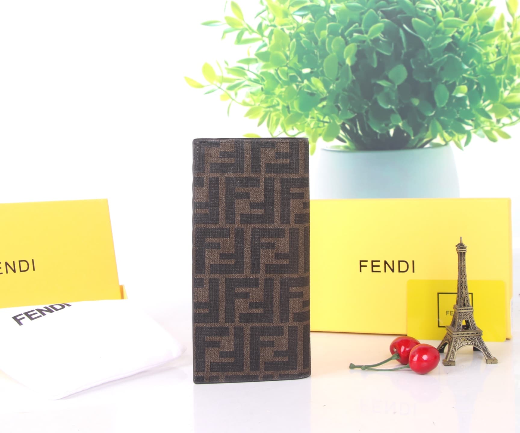Fendi Black Product SF02