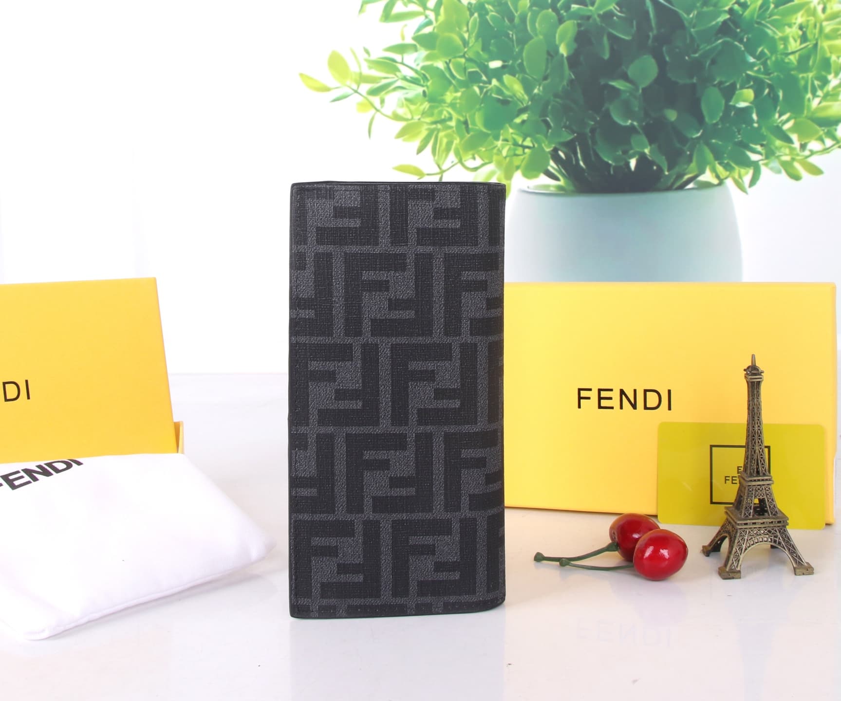 Fendi Black Product SF02