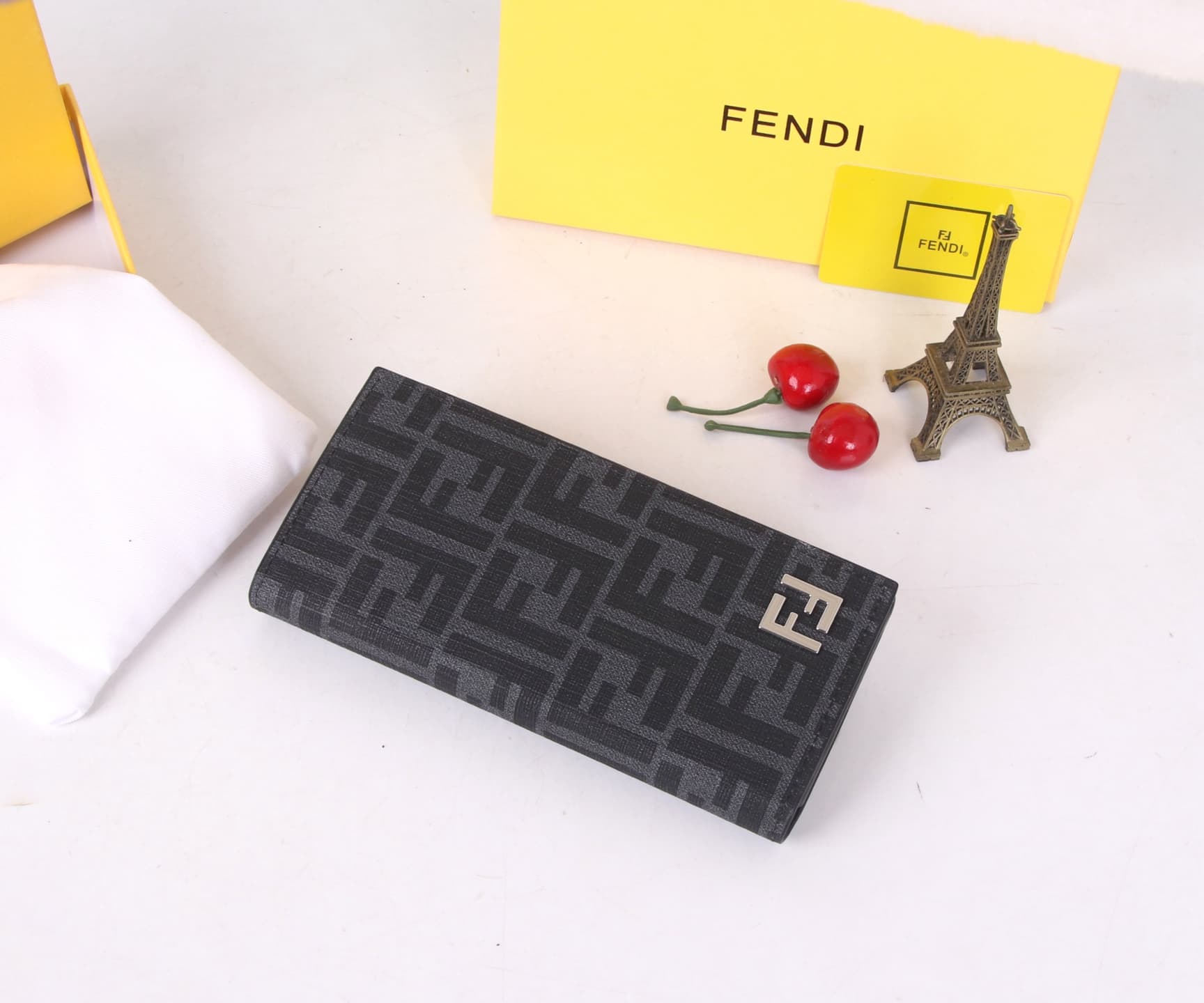 Fendi Black Product SF02