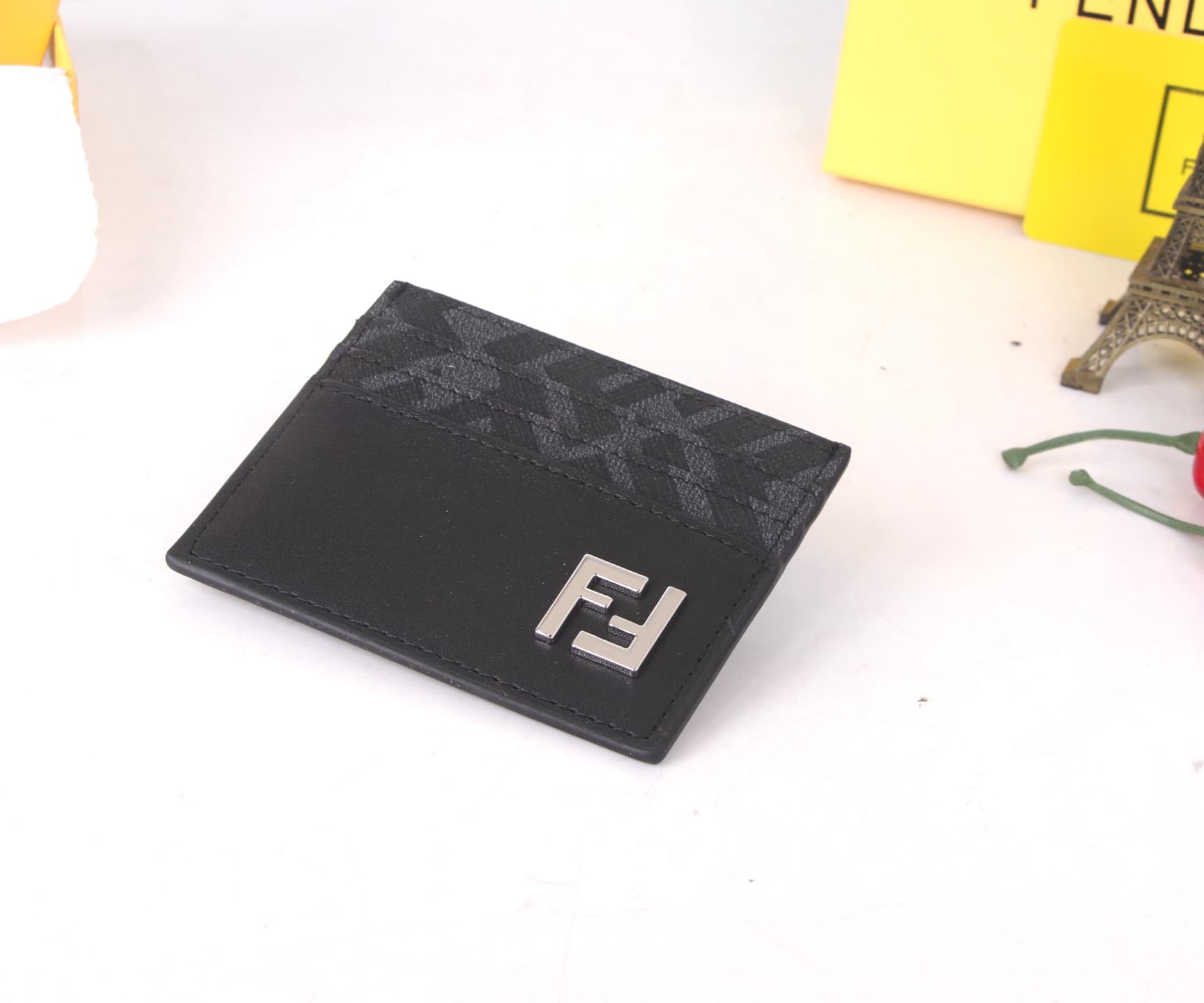 Fendi Black Product SF04