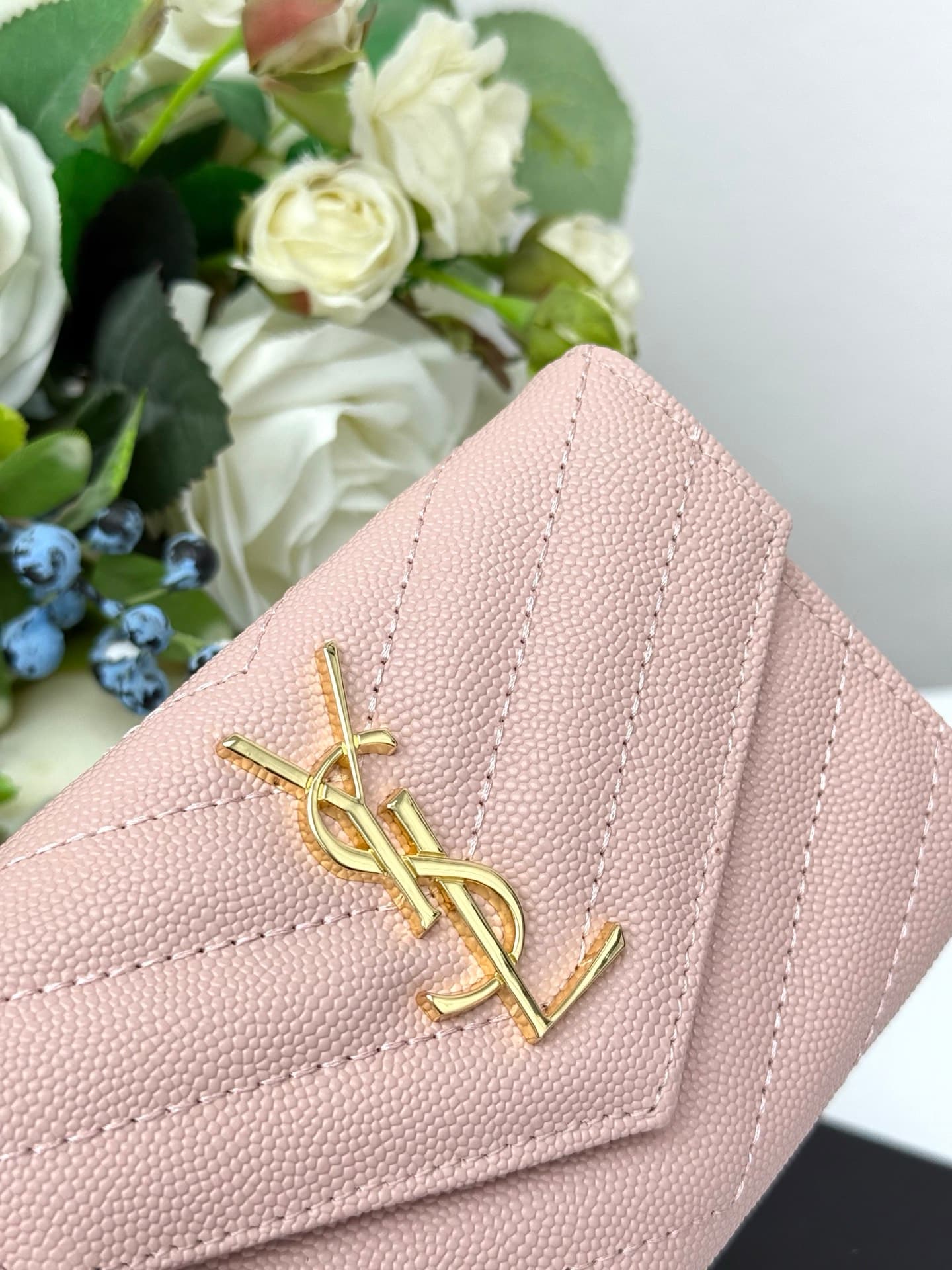 Saint Laurent Gold Wallet 1058