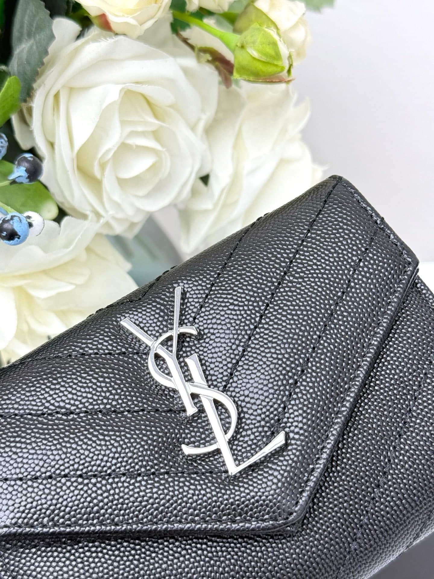 Saint Laurent Gold Wallet 1058