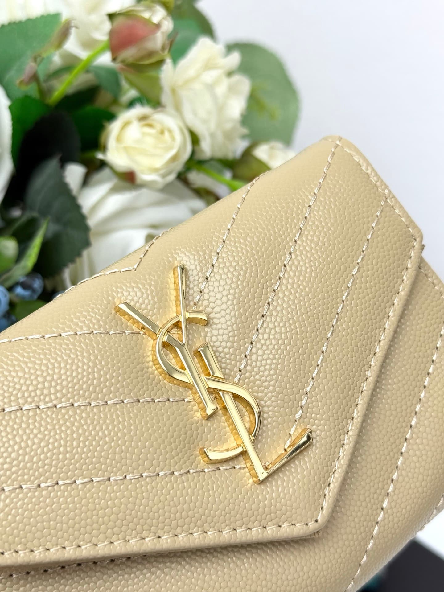 Saint Laurent Gold Wallet 1058