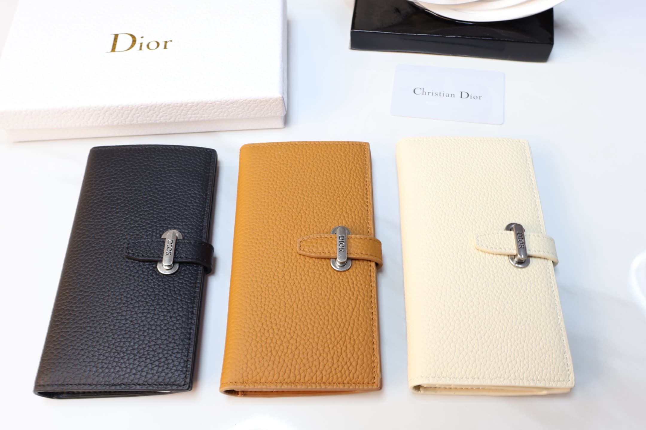 Dior Wallet
