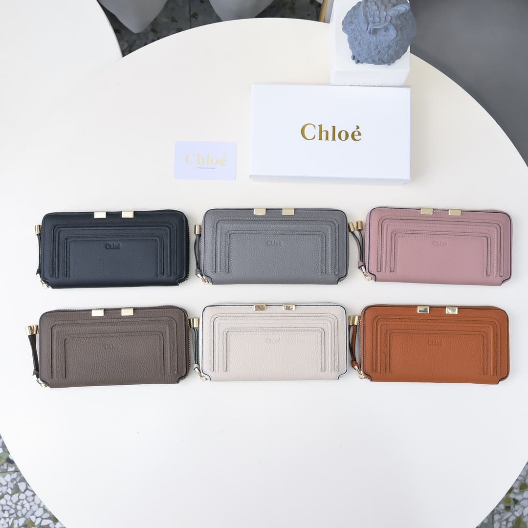 Chloe Gold Wallets A
