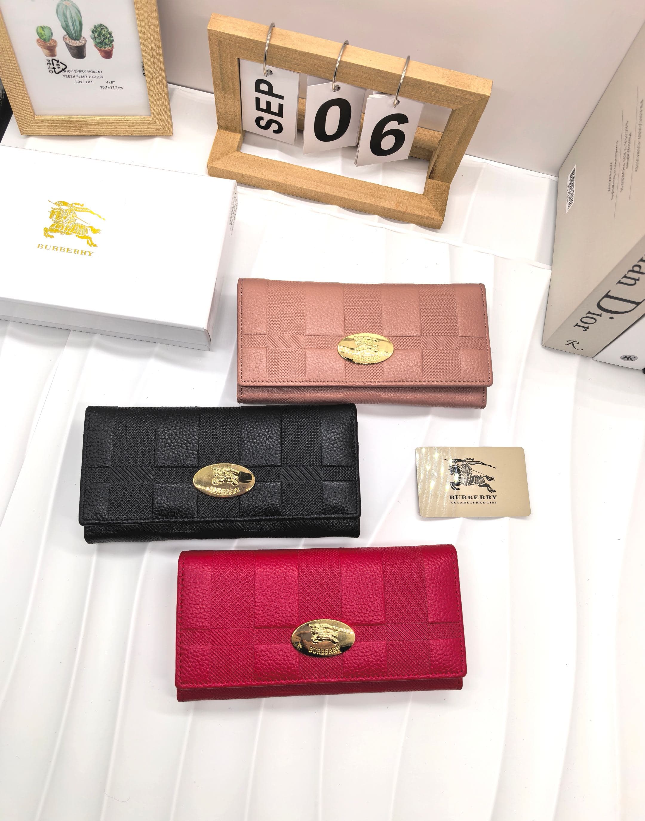 Luxury Brand White Wallet
