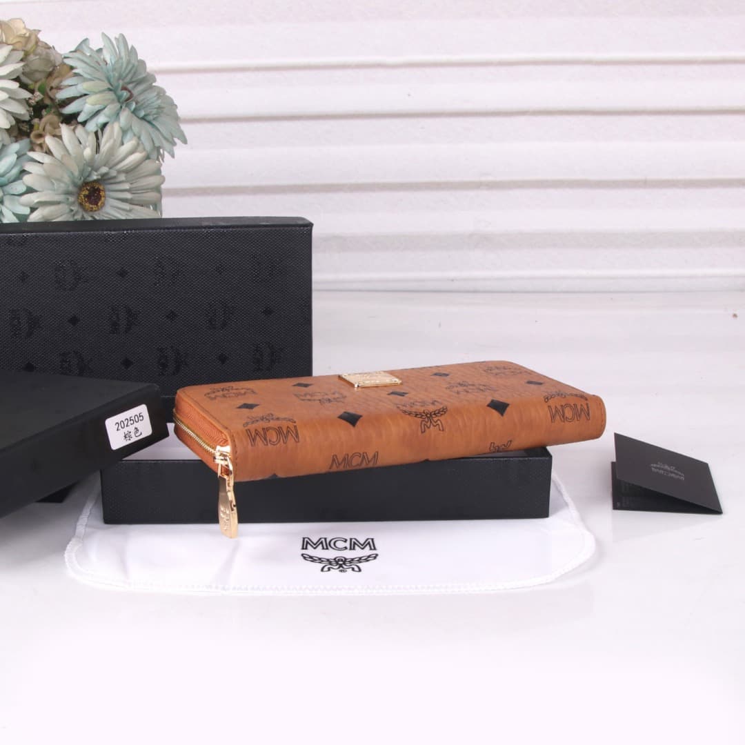 原版钱包 Large Wallet 202505mcm