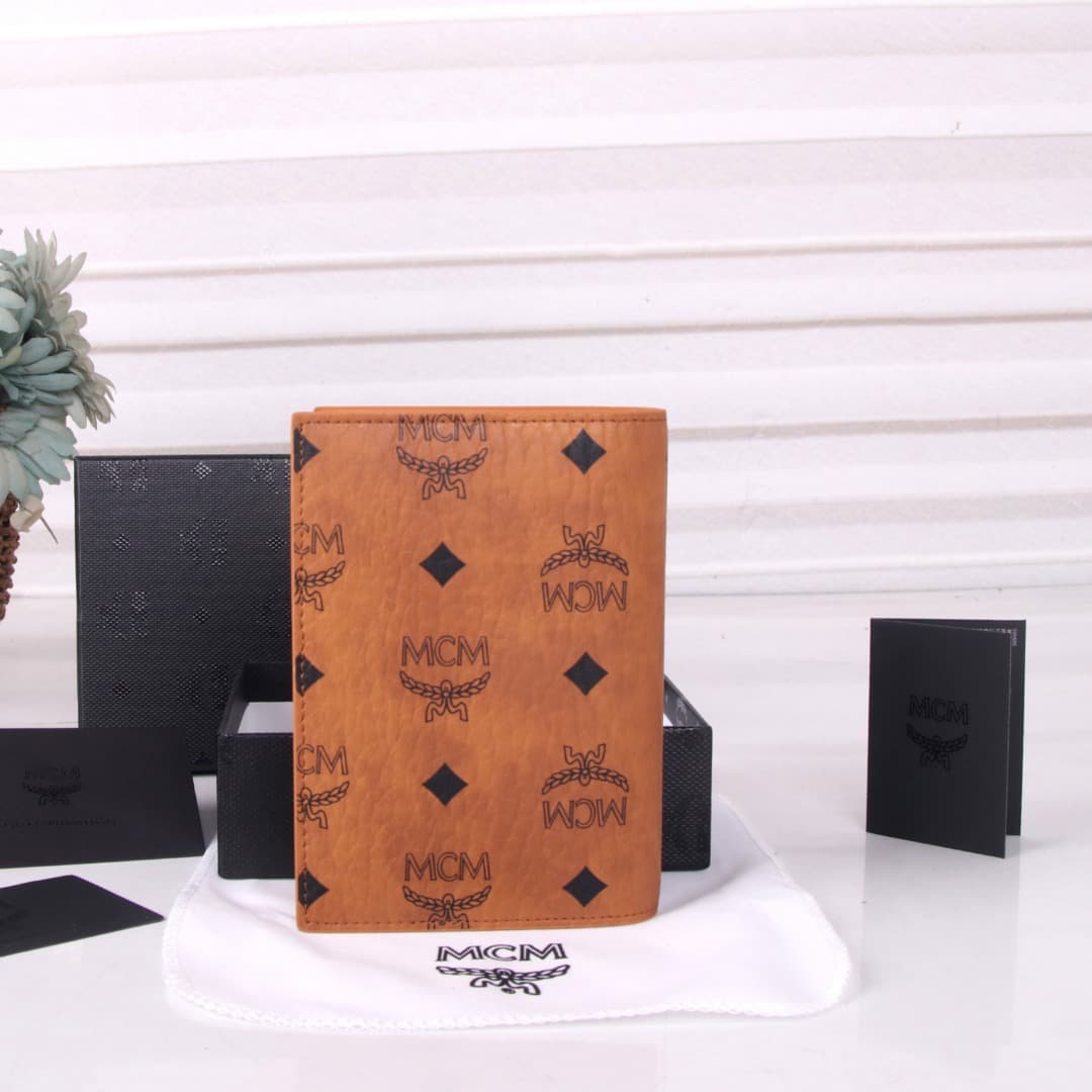 原版钱包 Cream Wallet 202508mcm