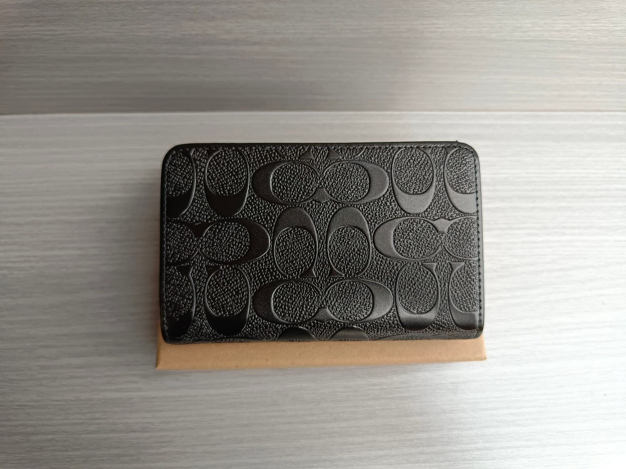 原版钱包 Black Product