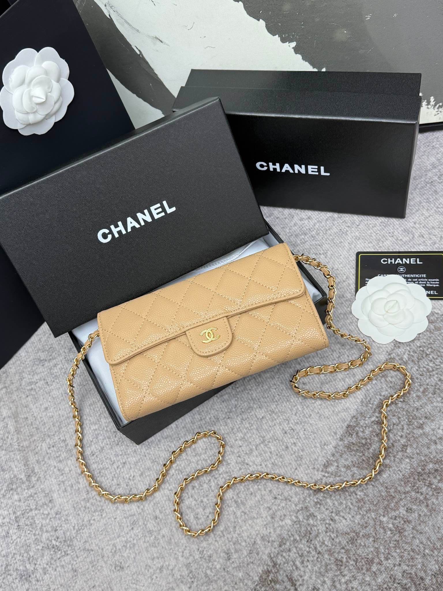 Chanel Gold Wallet 50076