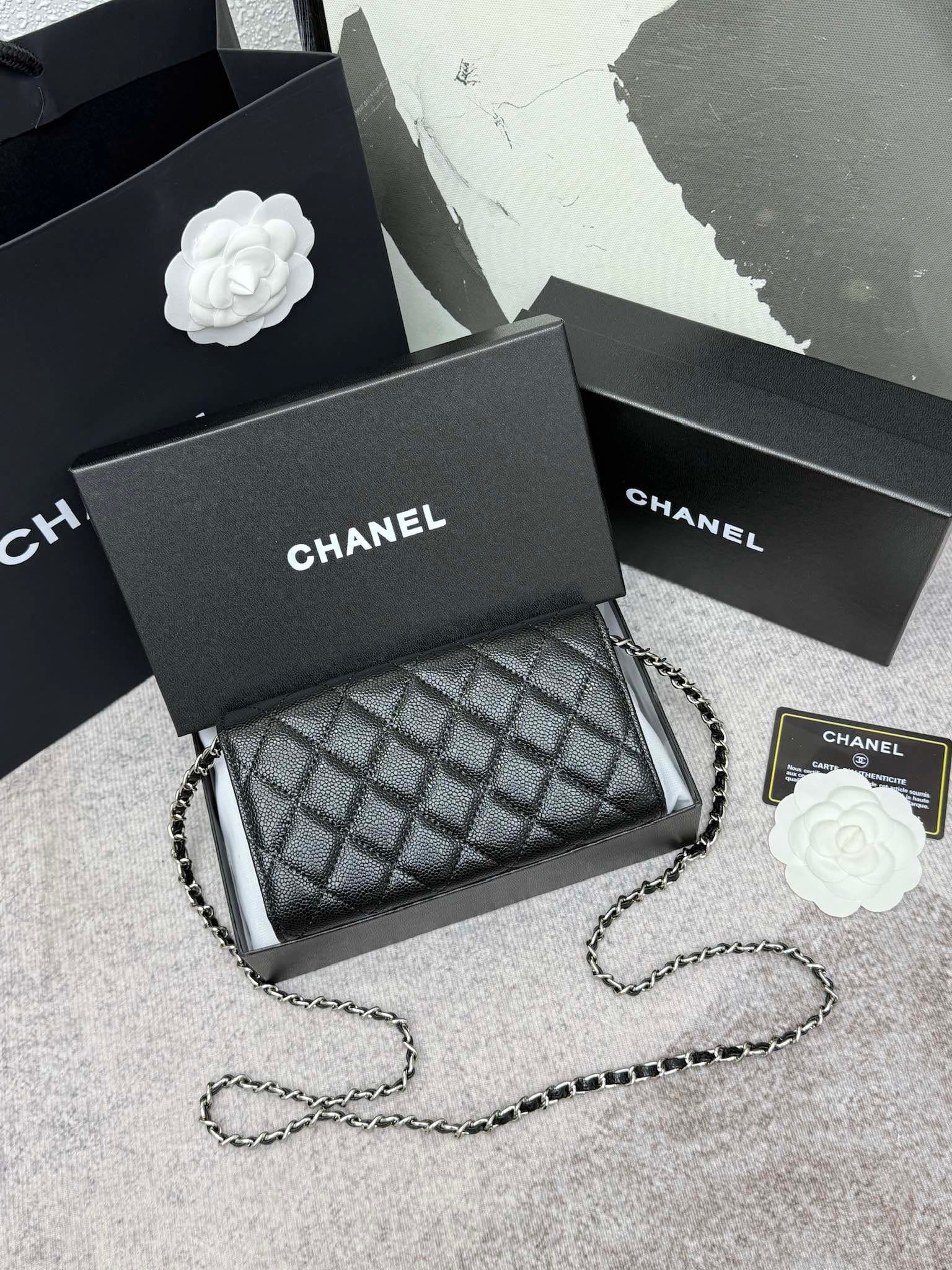 Chanel Gold Wallet 50076