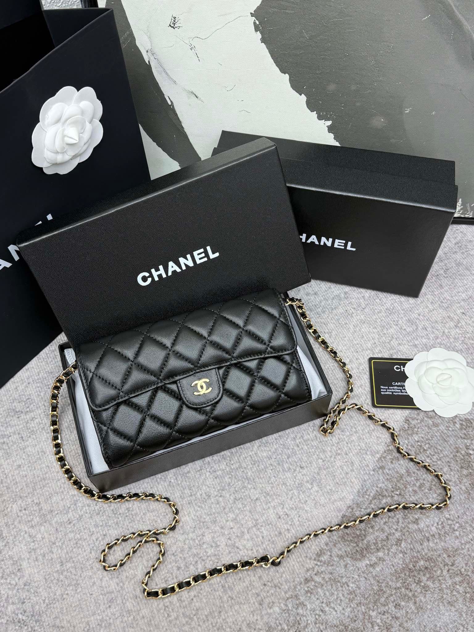 Chanel Gold Wallet 50076