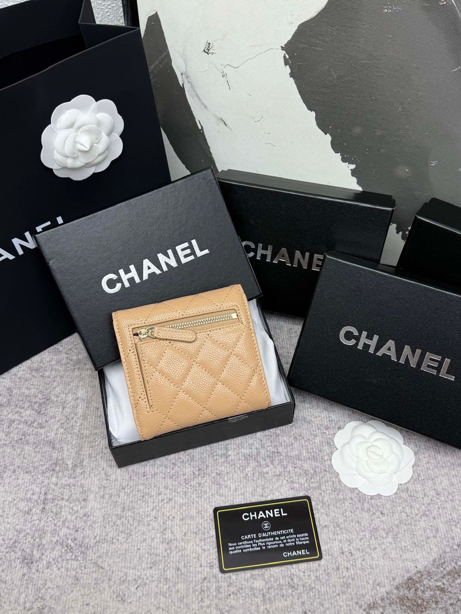 Chanel Gold Wallet 50086